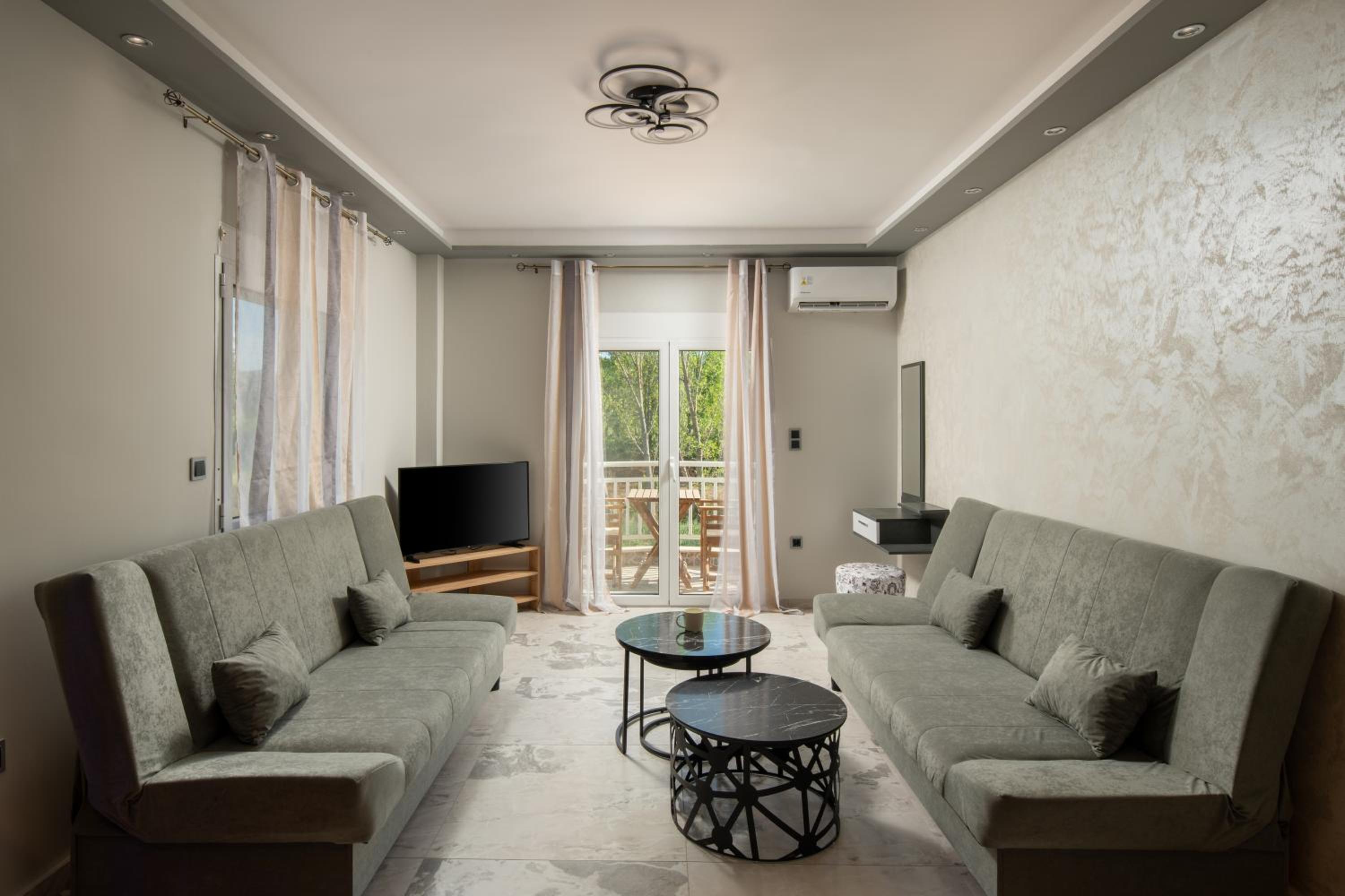 One-Bedroom Apartment with Spa Bath