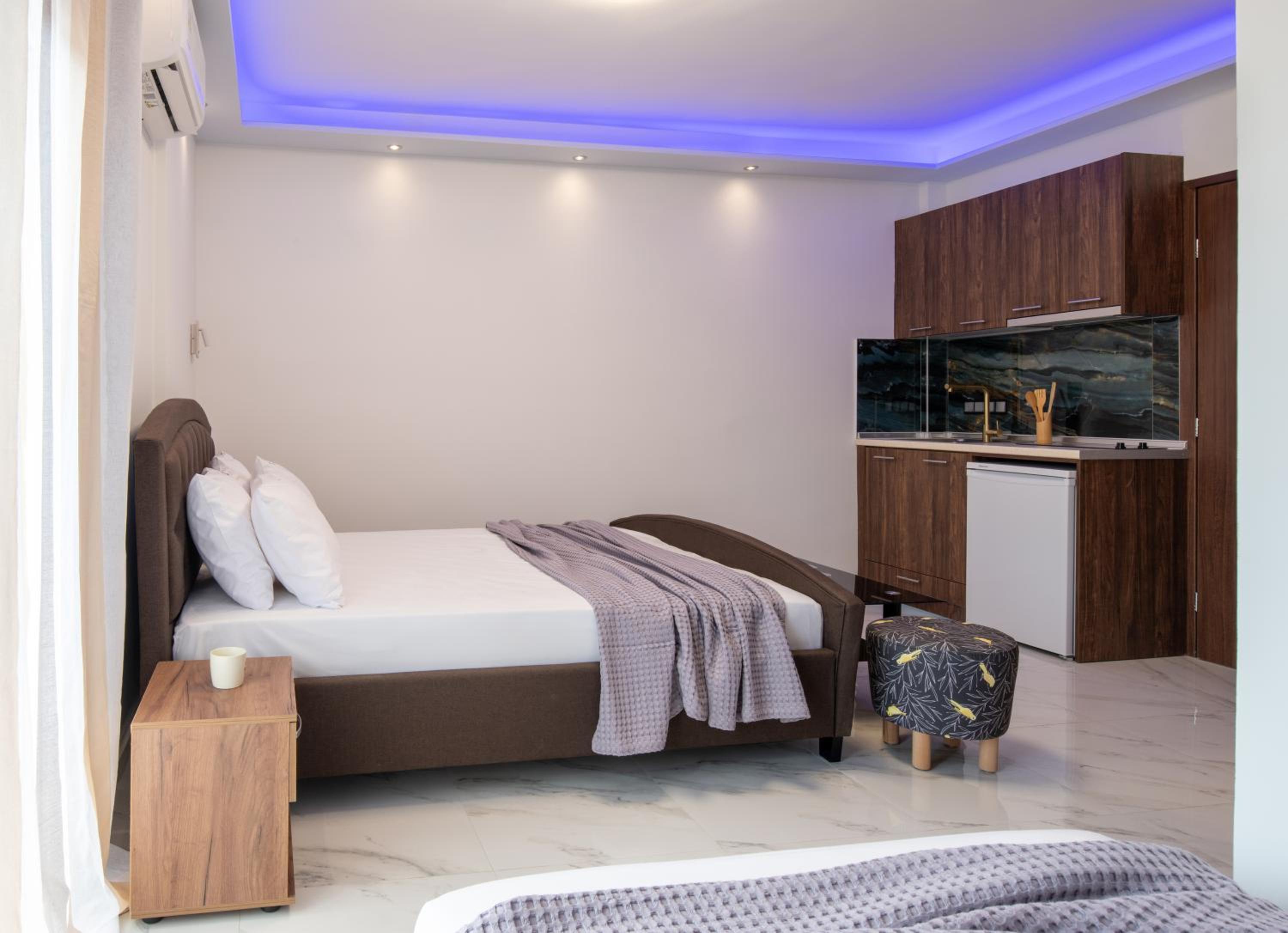 Triple Room with Terrace