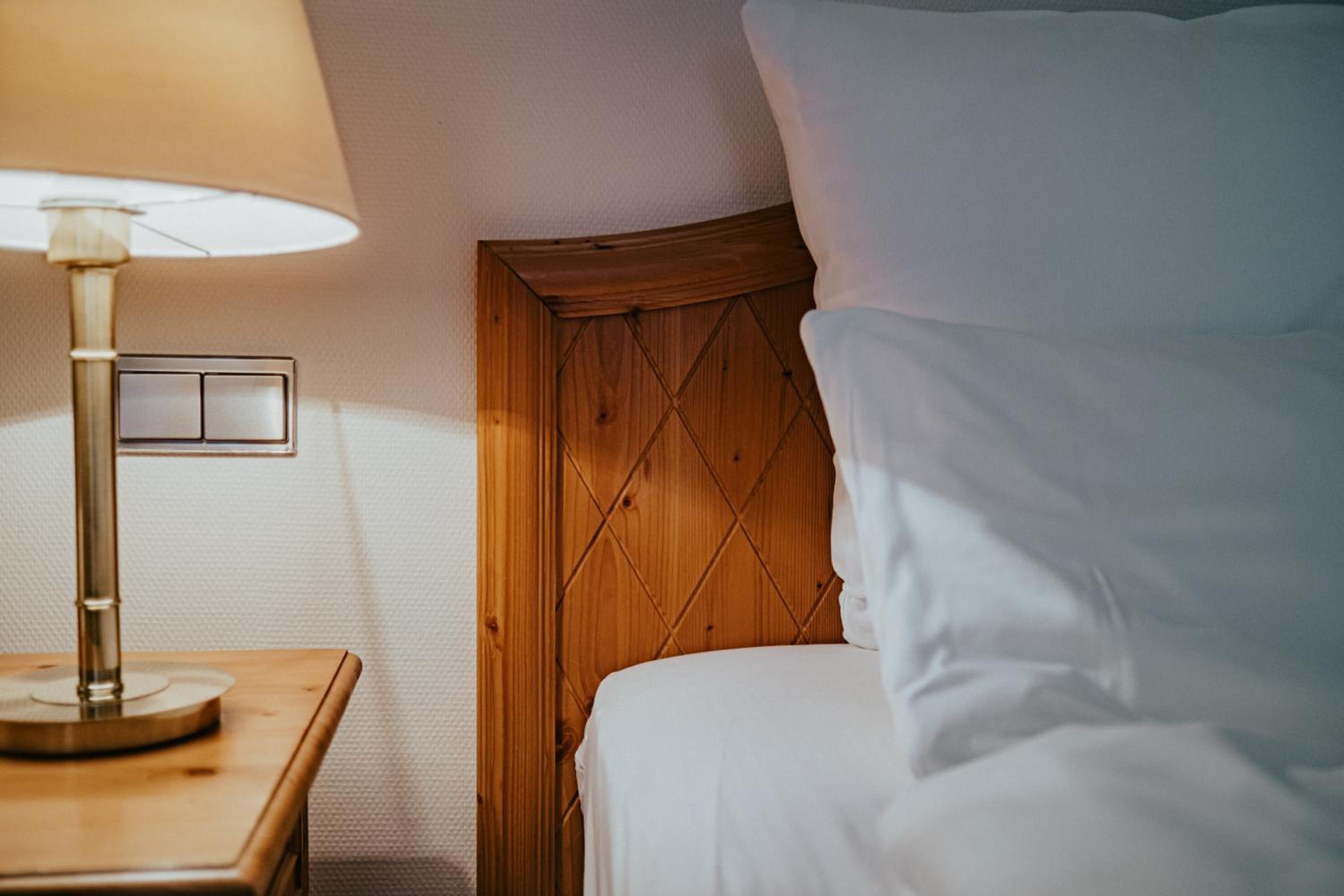 Standard Double Room - Photo 10
