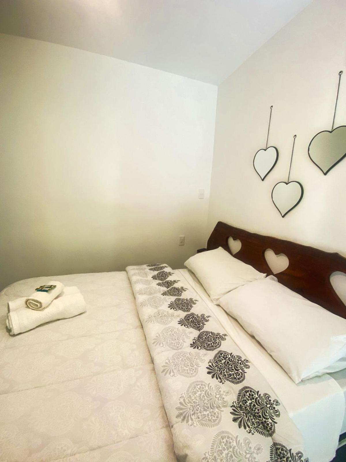 Deluxe Suite with Spa Bath photo 2
