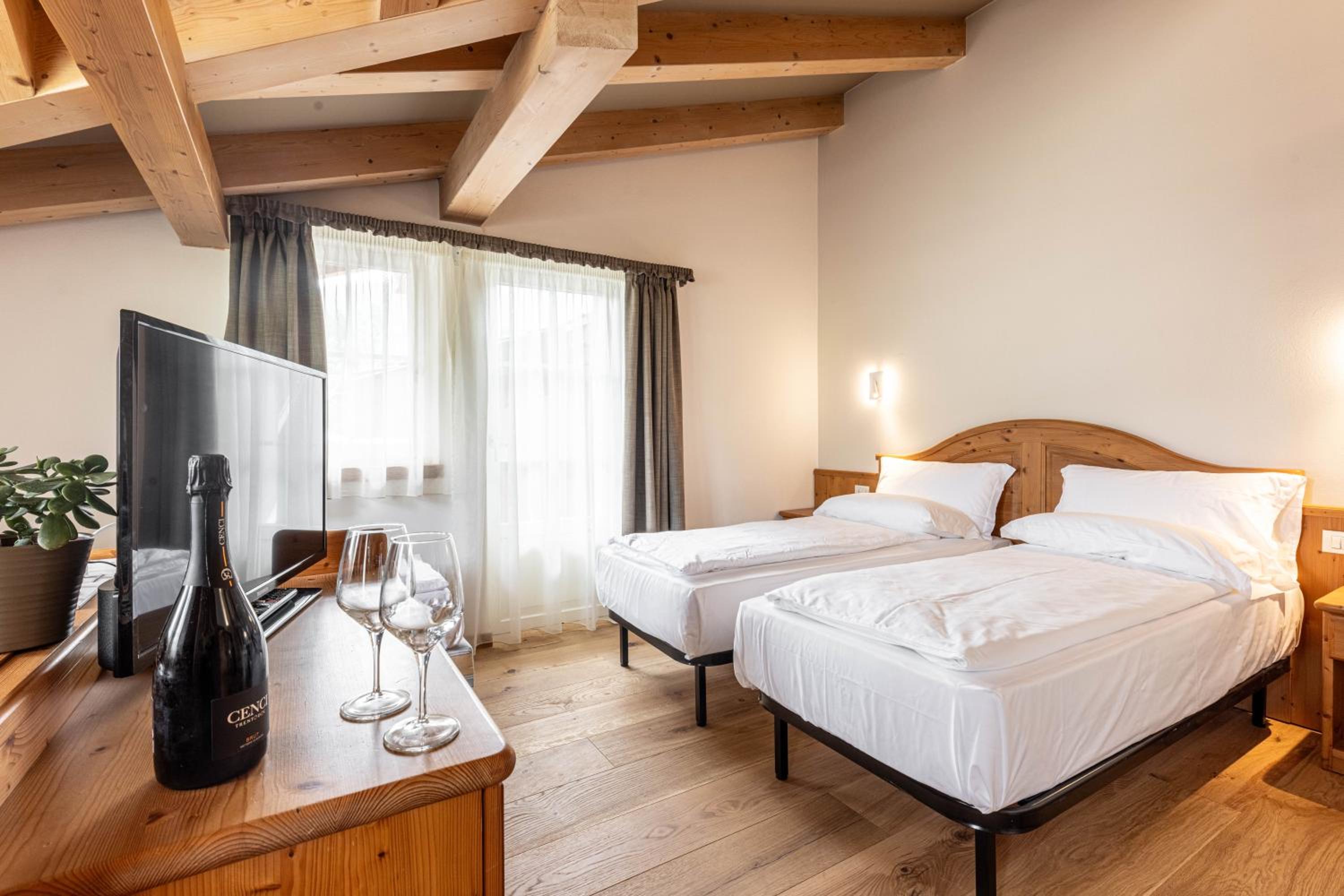 Quadruple Room With Balcony photo 1