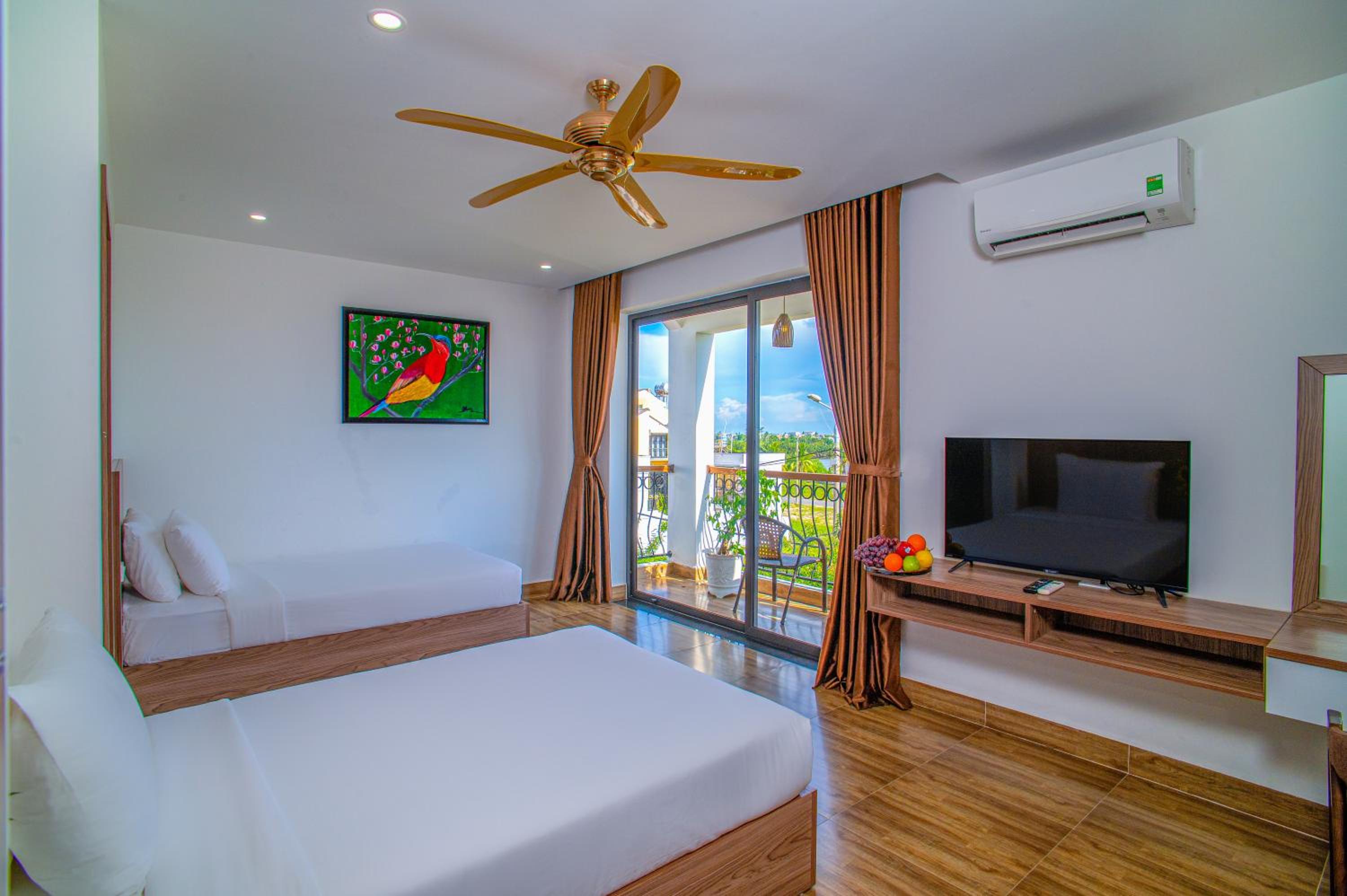 Twin Room With Lake View
