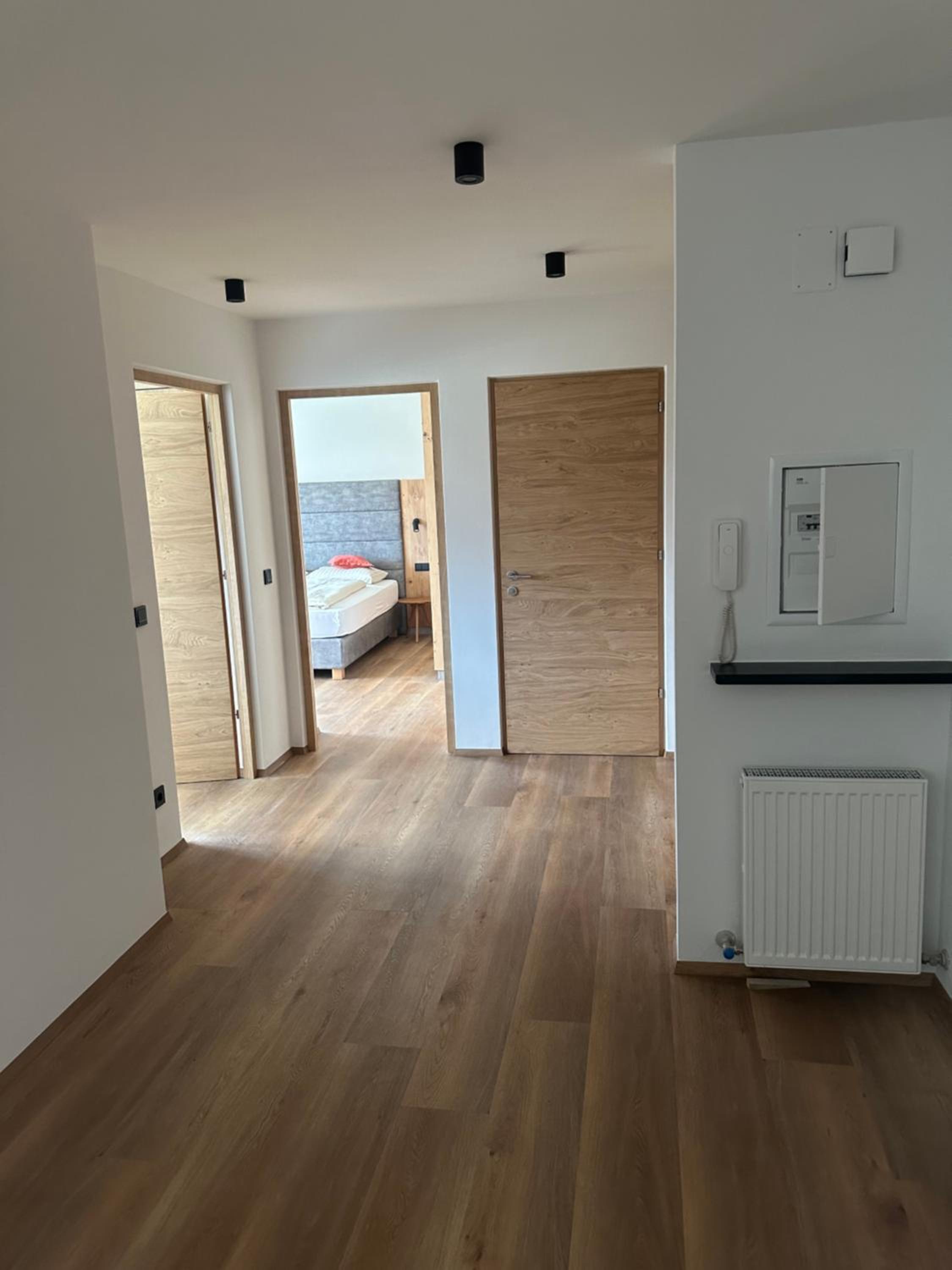 Apartment with Terrace - Photo 3