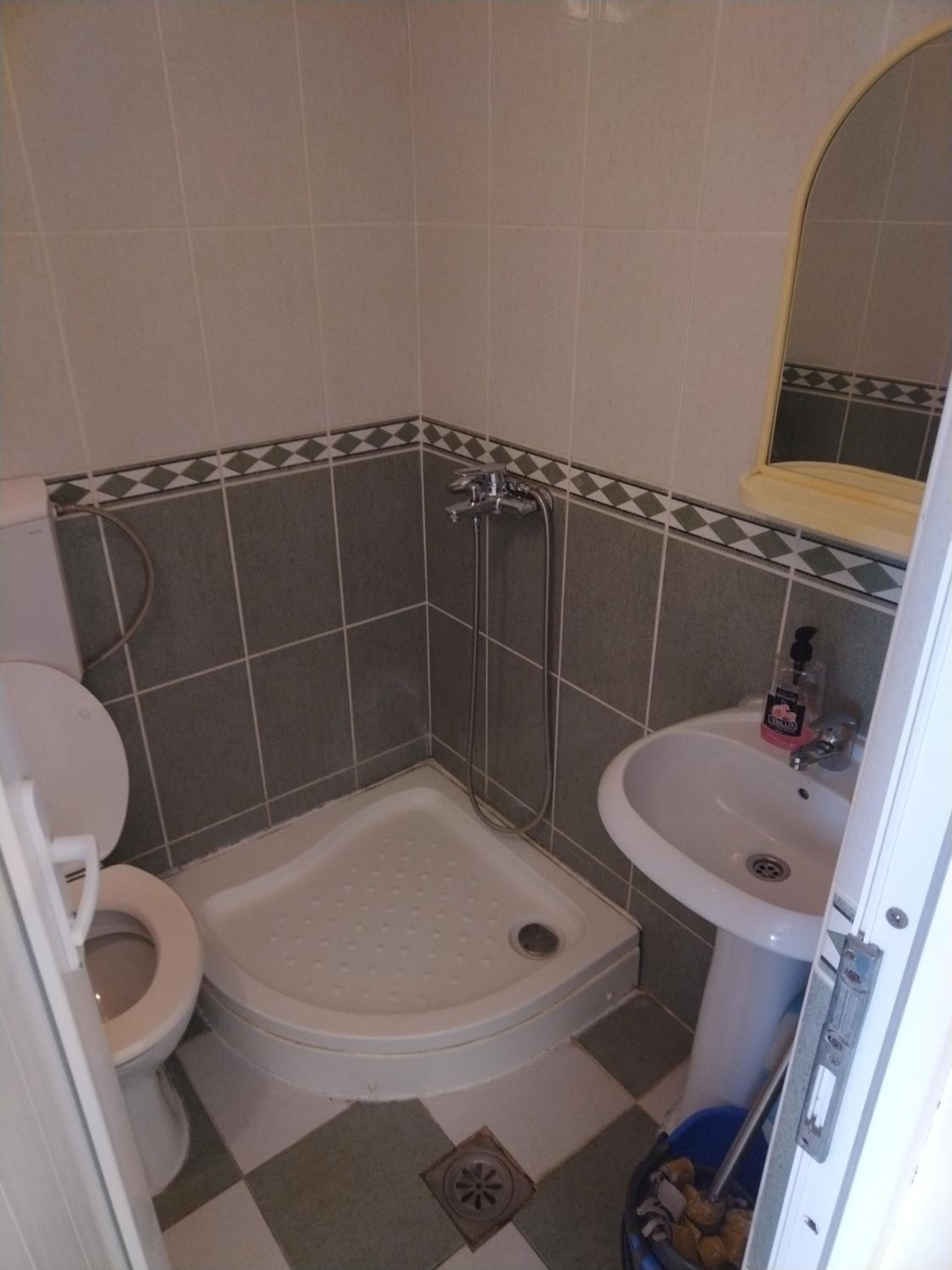 Apartment with Balcony photo 3