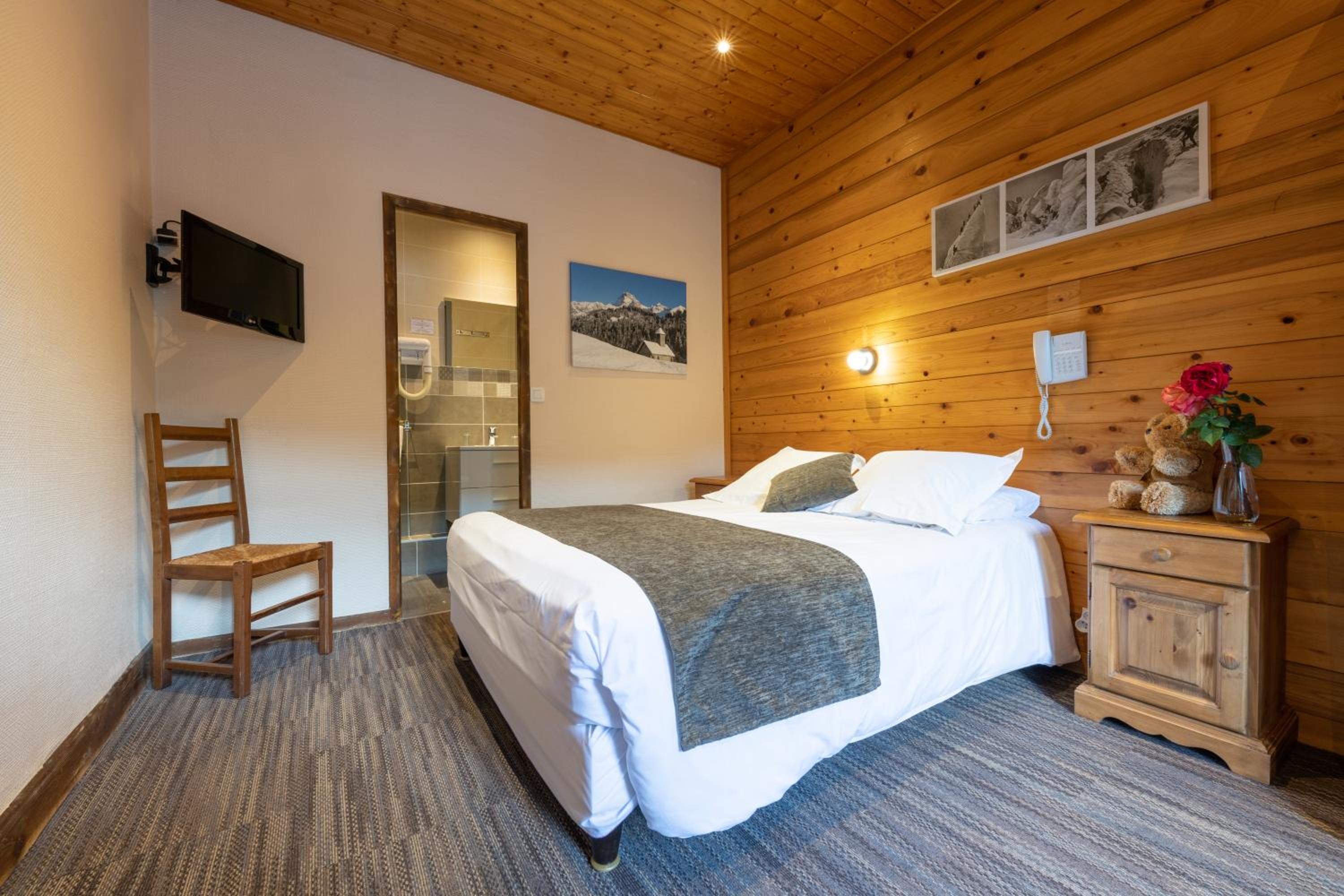 Double Room with Balcony photo 2