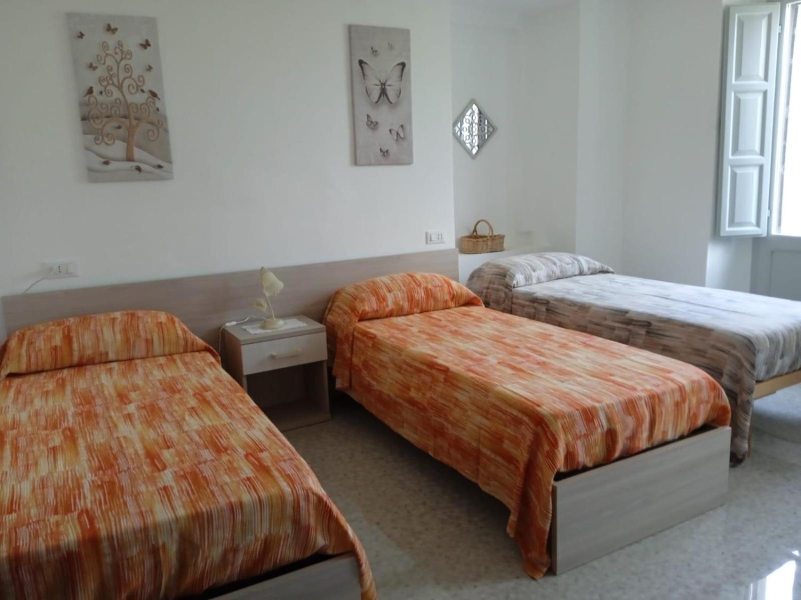 Triple Room with Balcony photo 2