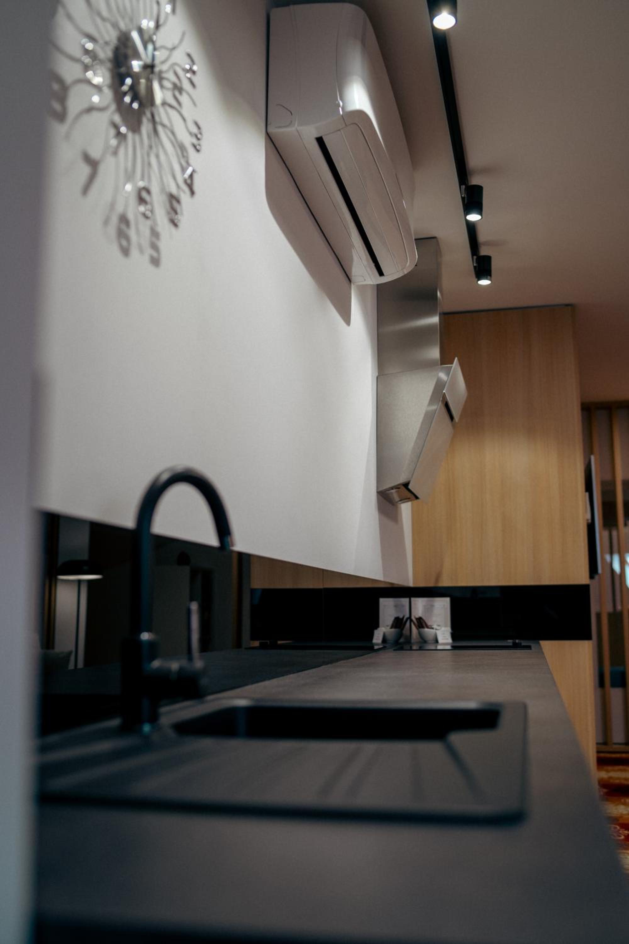Two-Bedroom Apartment - Photo 17