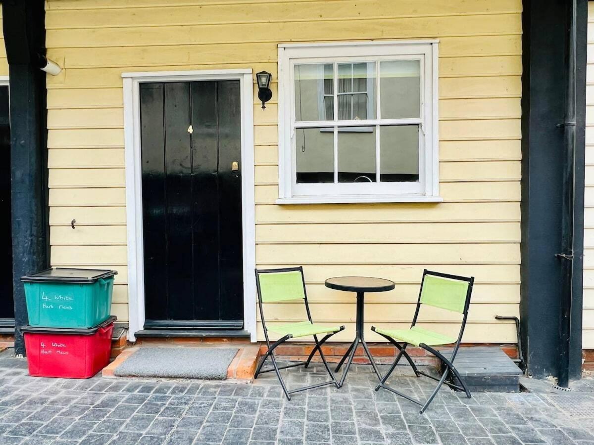 One-Bedroom House photo 2