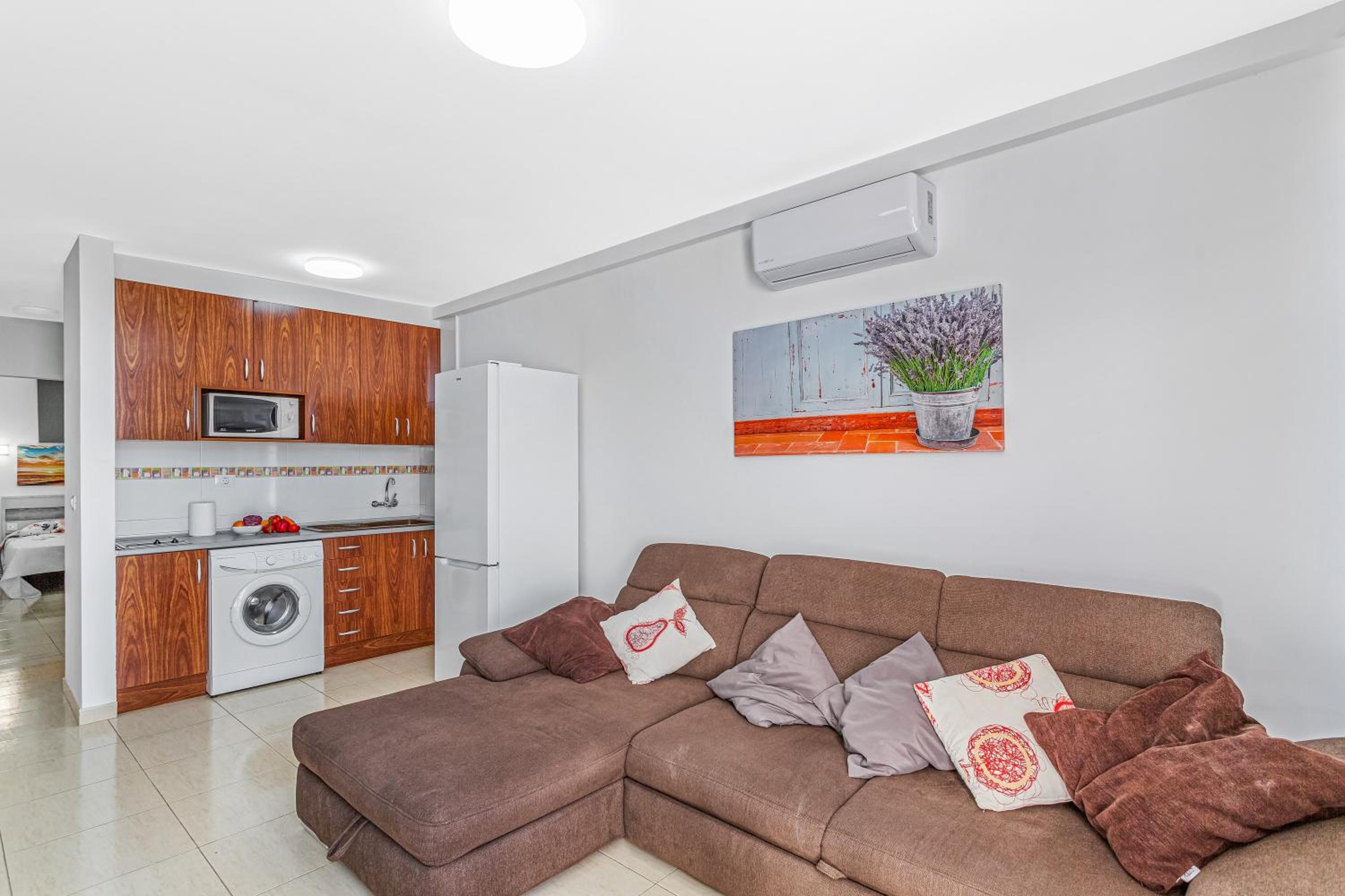Apartamento de un dormitorio superior con balcón
