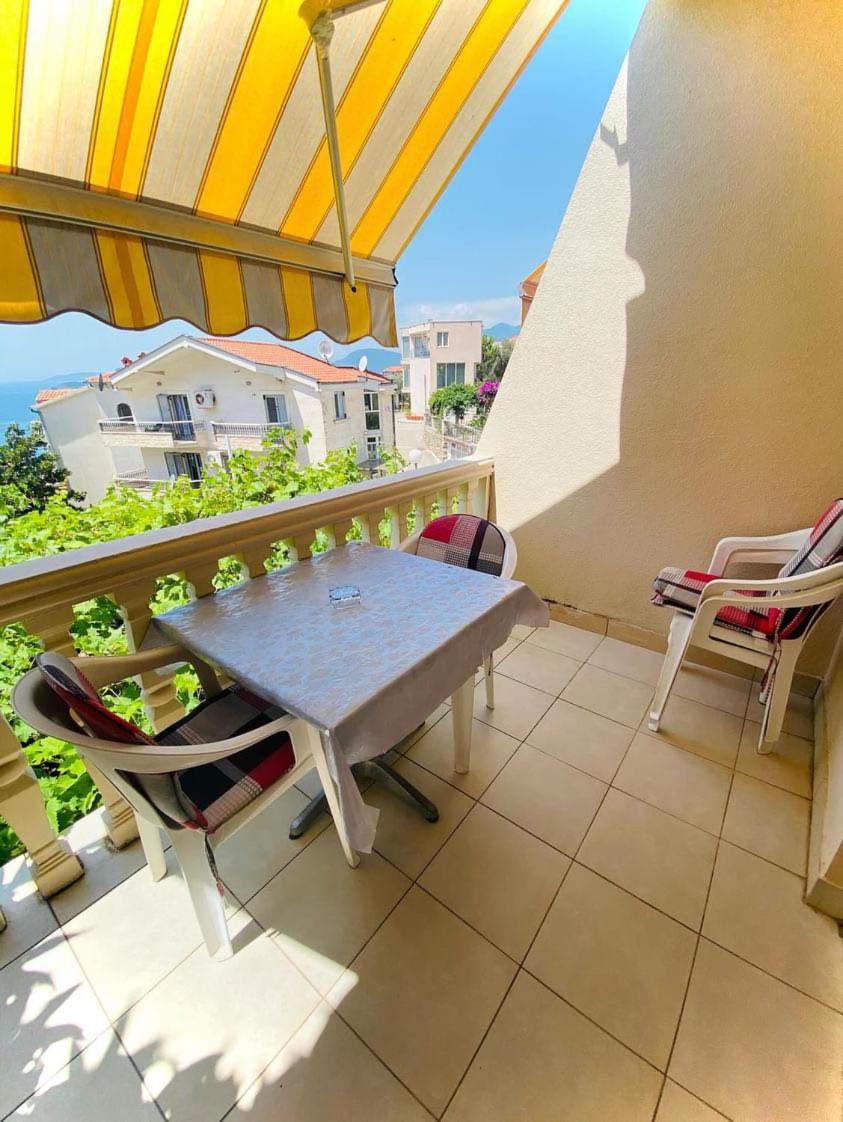 Apartment with Sea View photo 3