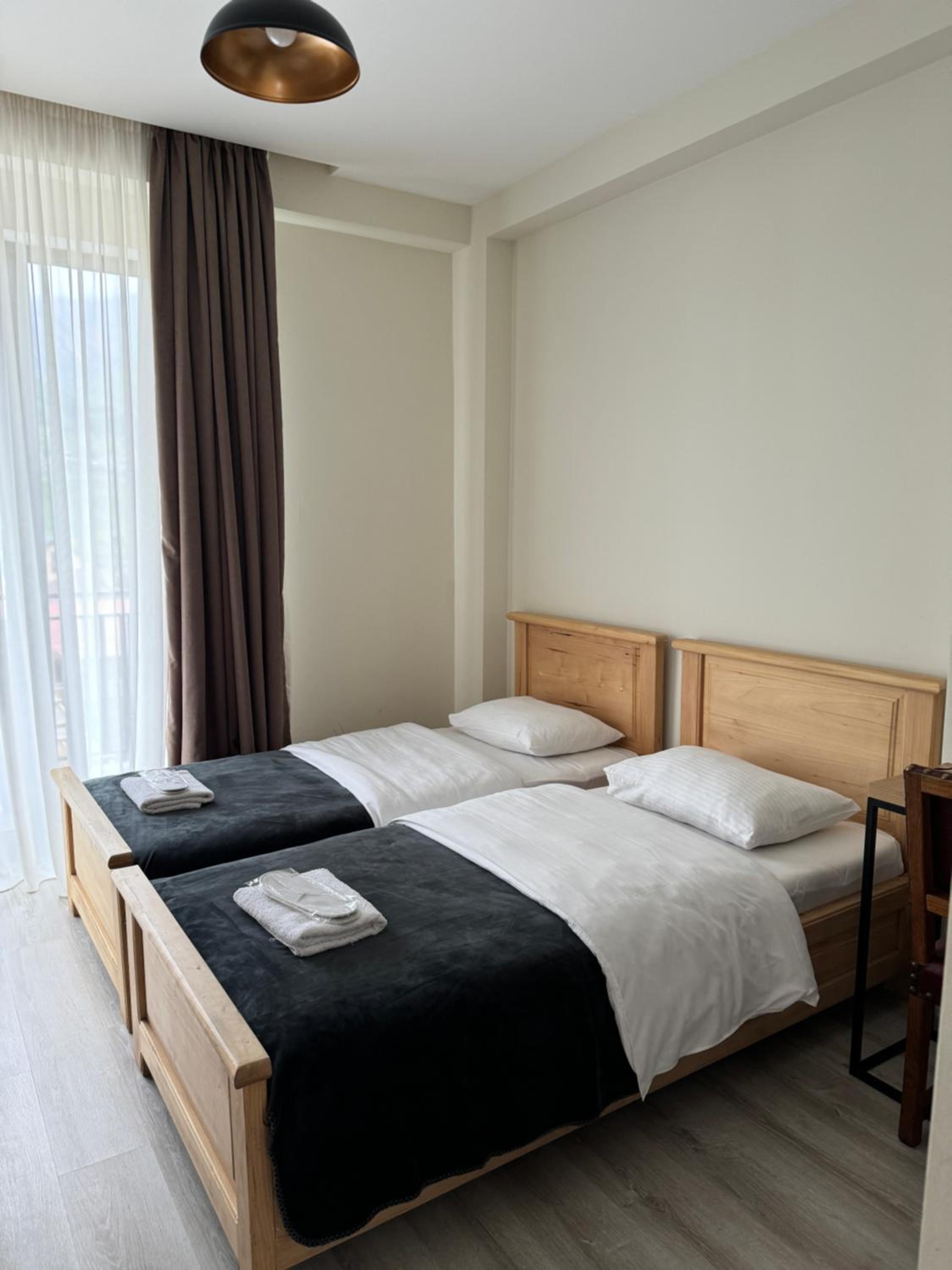 Quadruple Room with Balcony and Mountain View