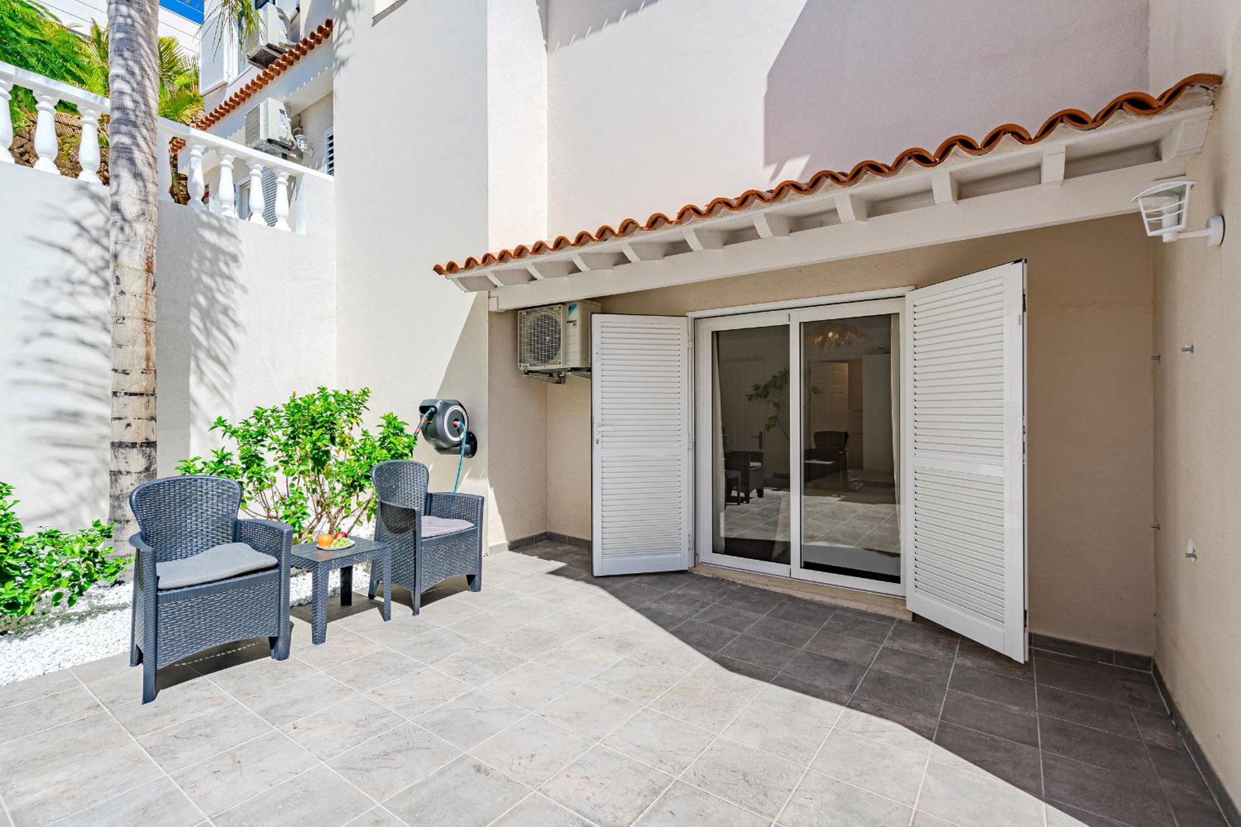 Villa photo 3