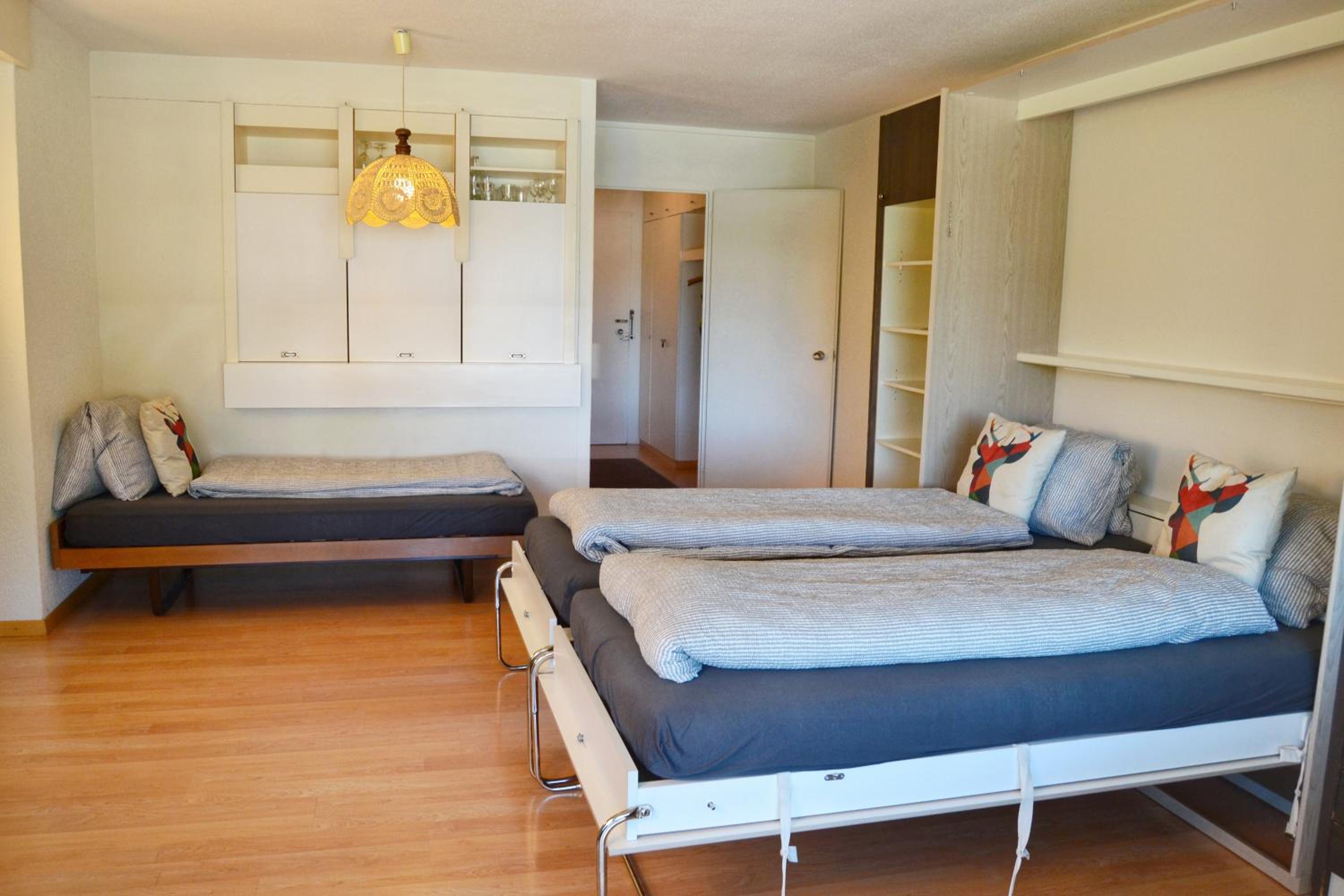 One-Bedroom Apartment photo 1