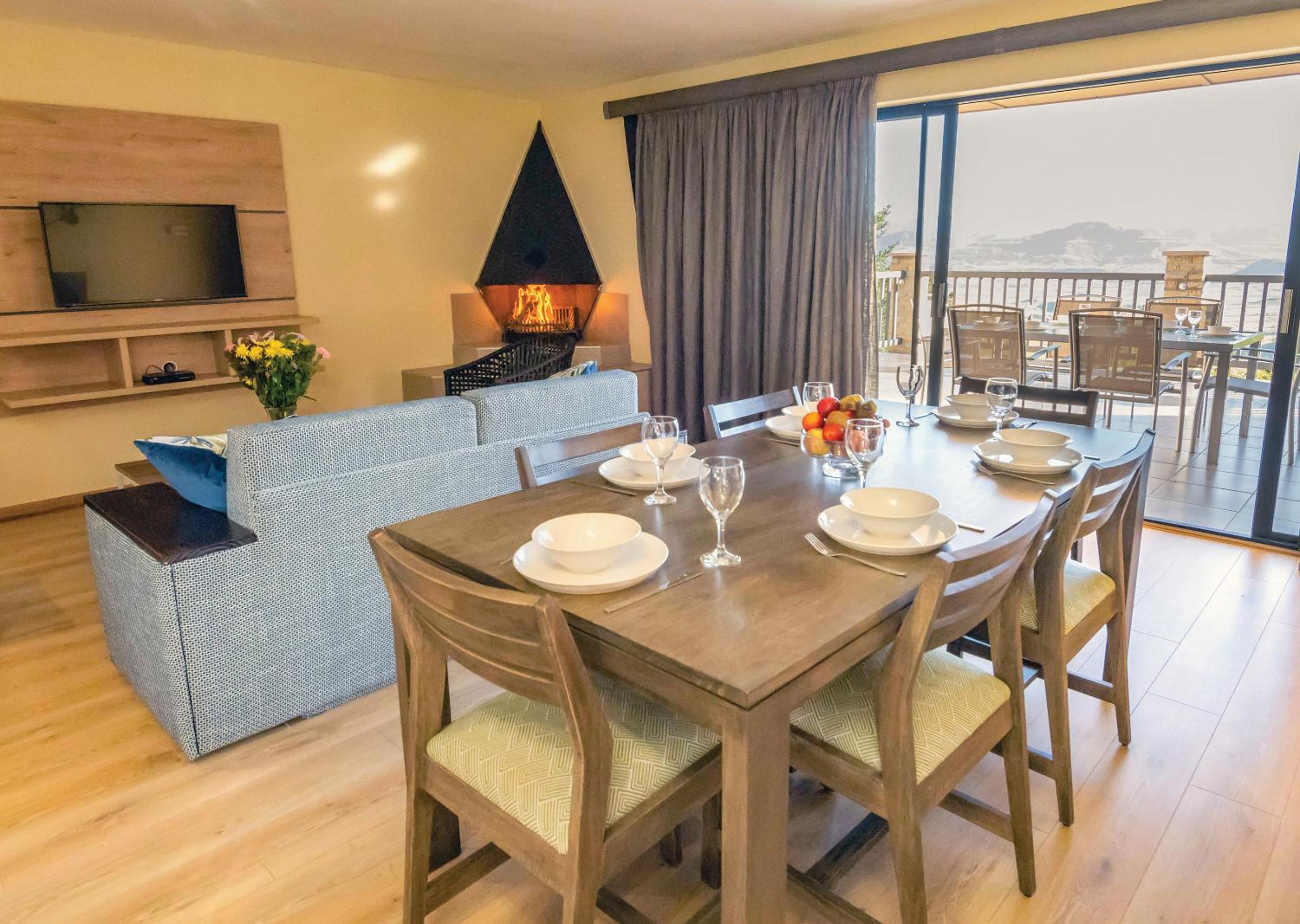 Two-Bedroom Superior Chalet - Photo 4