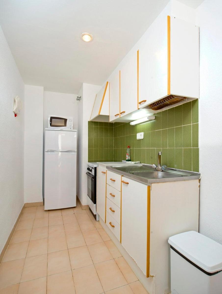 Two-Bedroom Apartment (5 Adults) photo 3