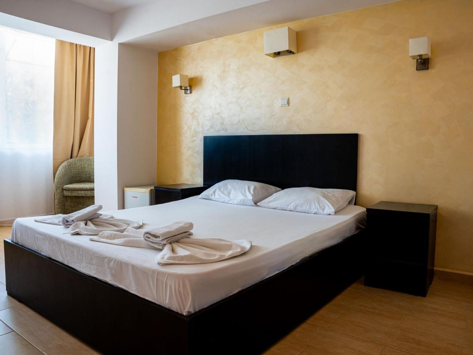 Deluxe Double Room photo 2