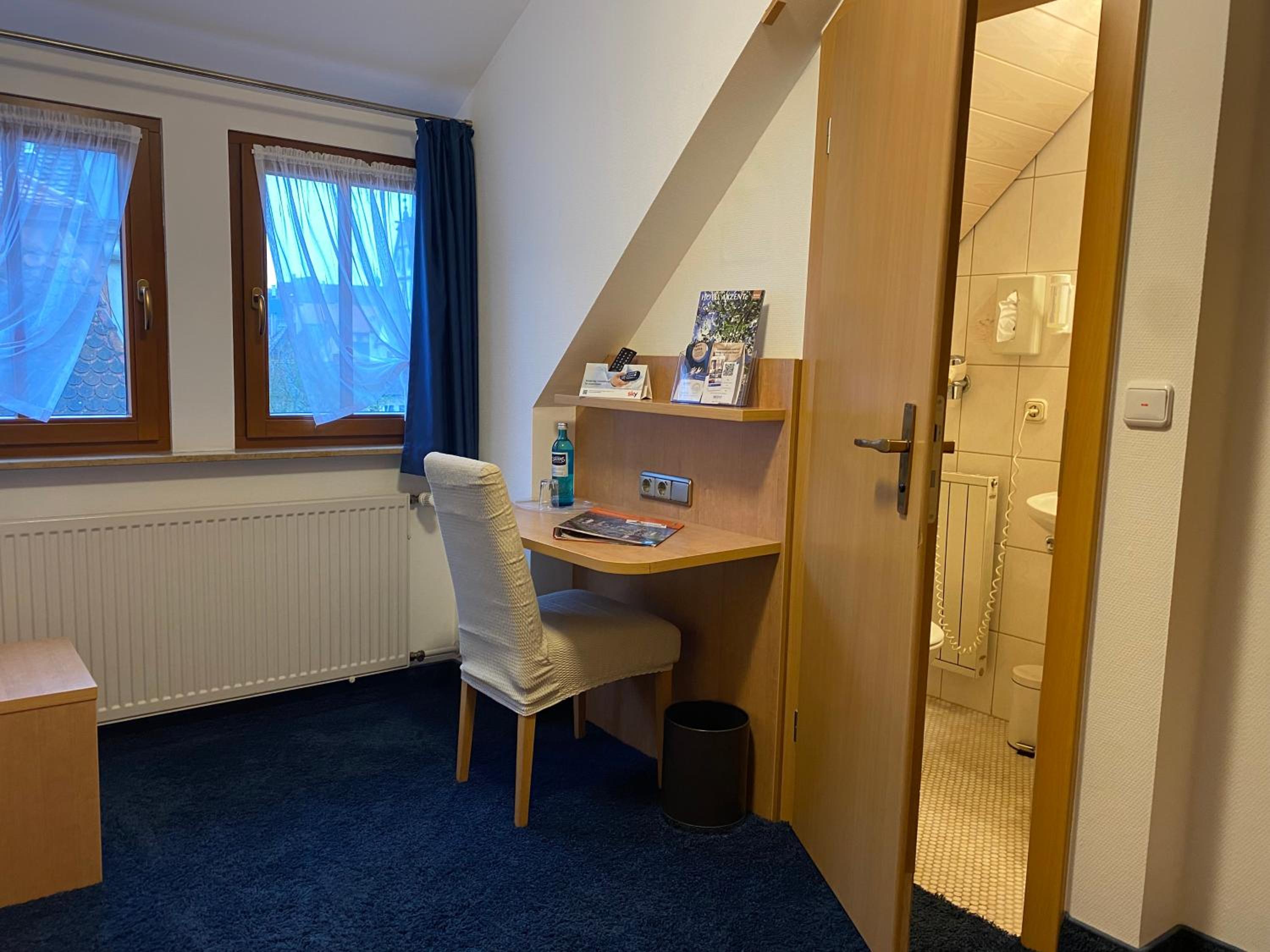 Standard Single Room