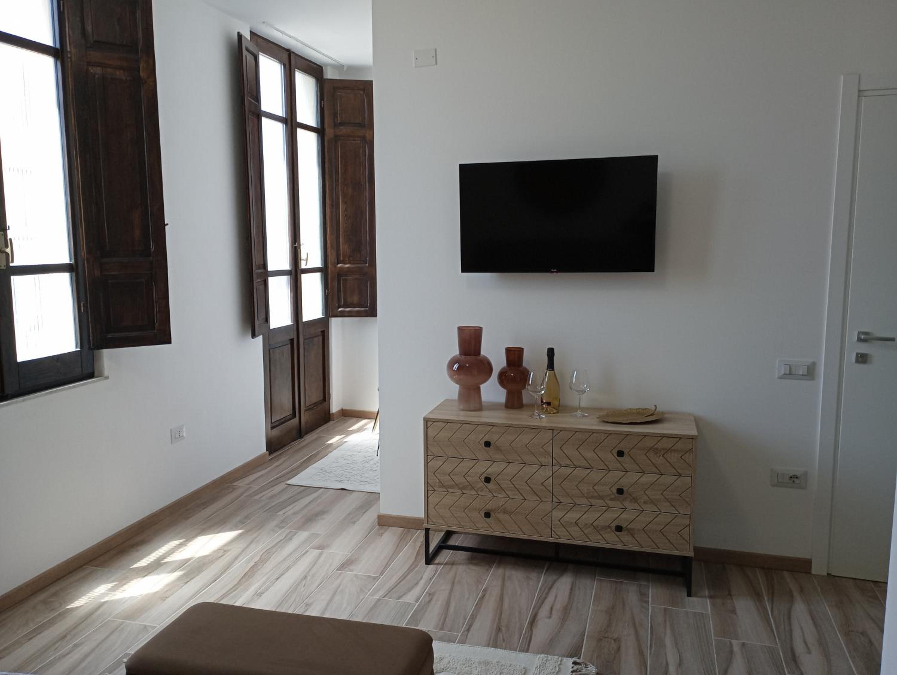 Double Room with Balcony photo 2