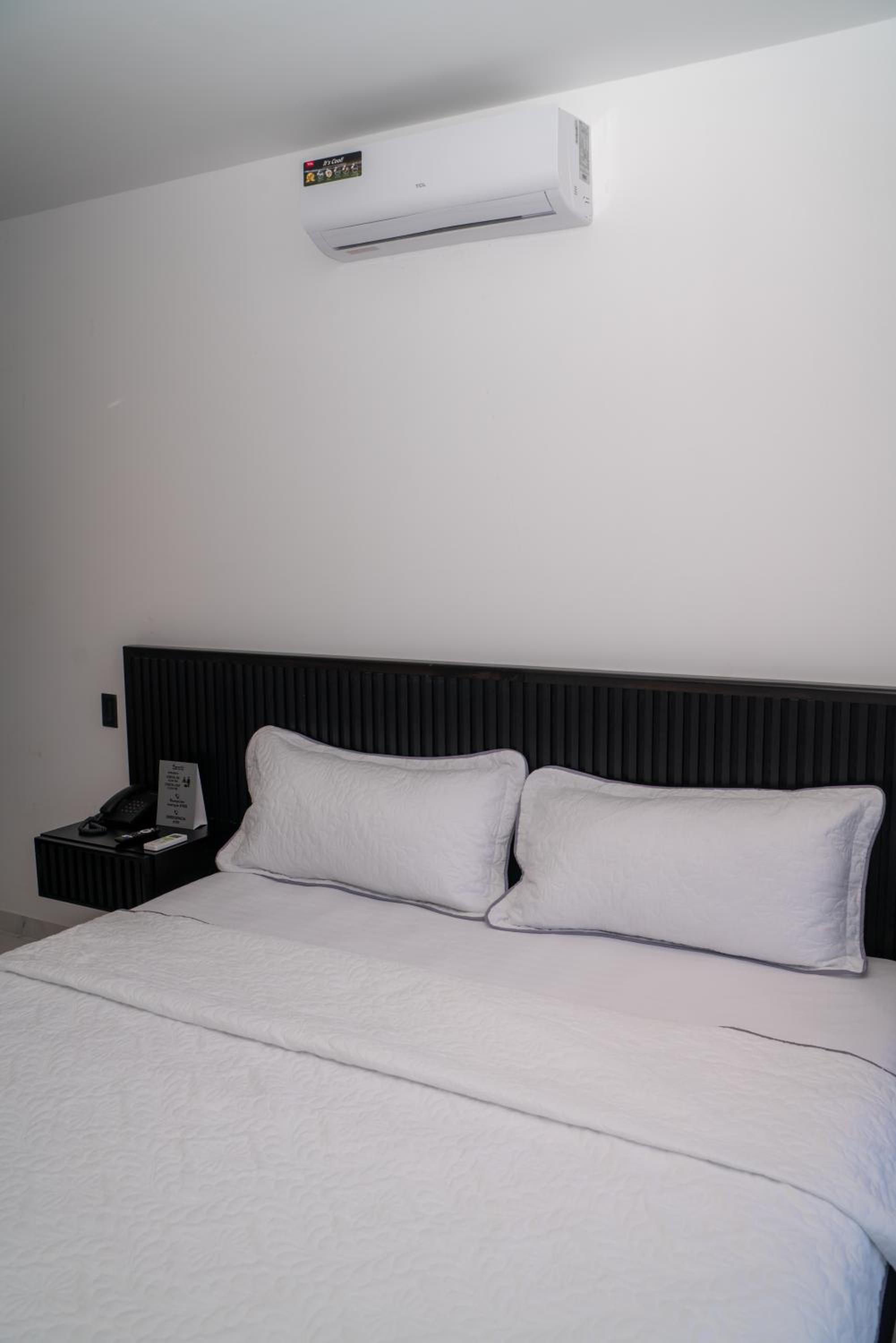 Standard Double Room photo 3
