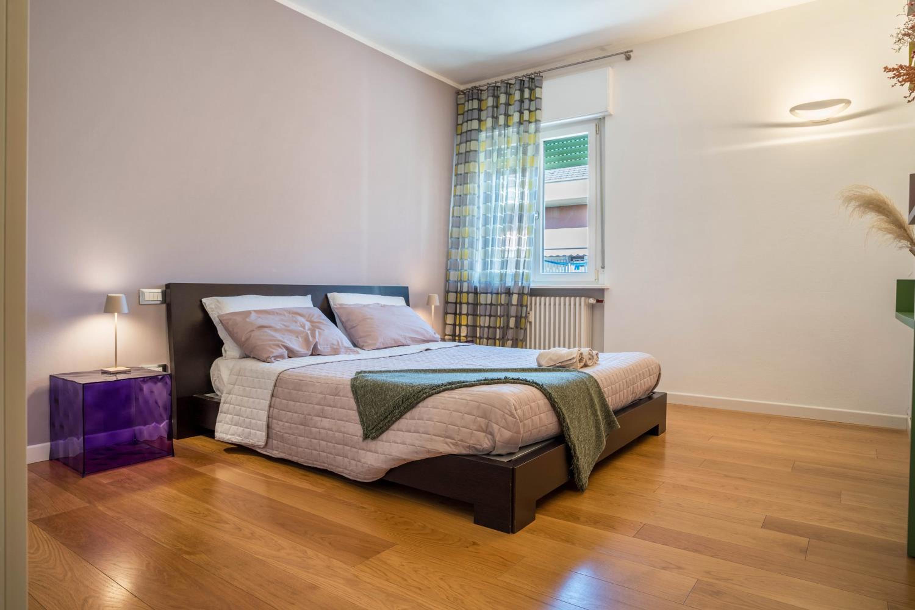 Superior One-Bedroom Apartment with Balcony