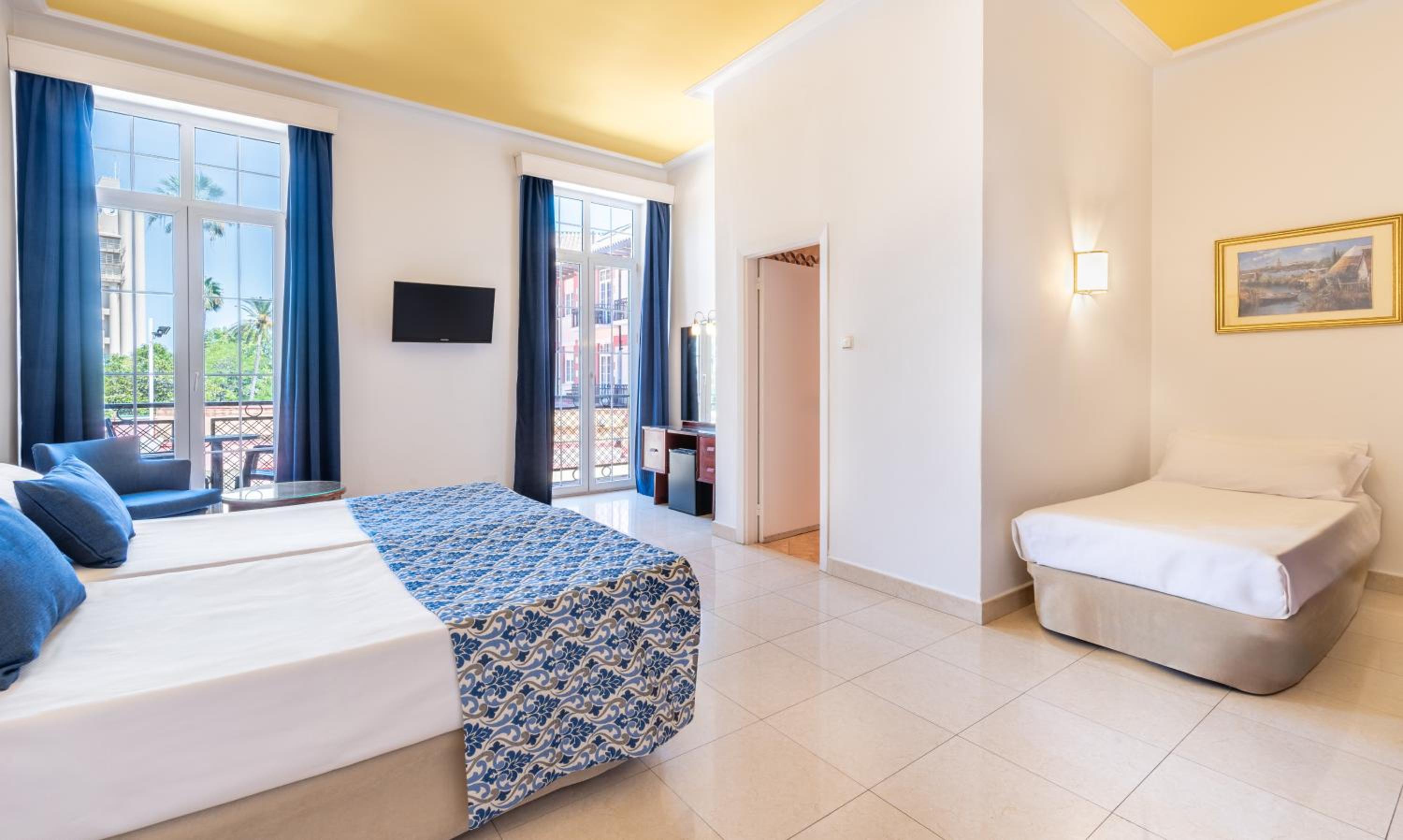 Triple Room photo 2