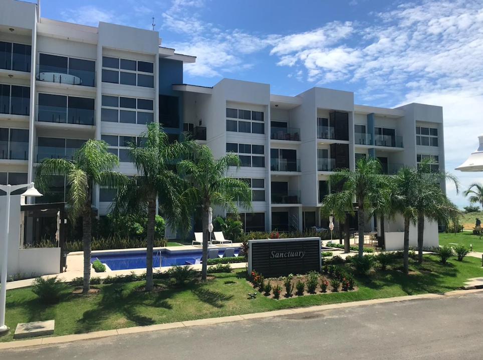 Two-Bedroom Apartment - Oceanfront