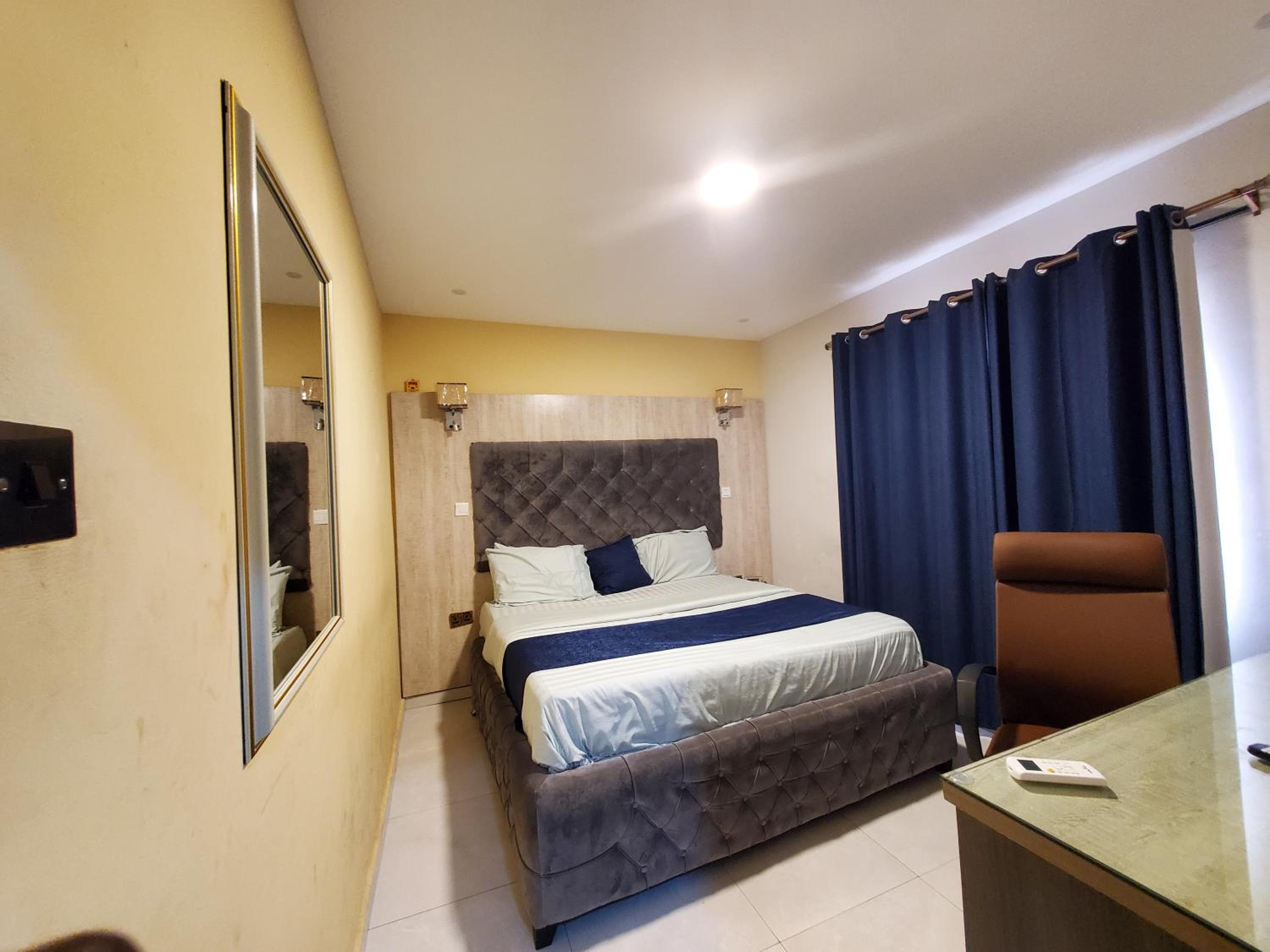 Standard Single Room - Photo 3