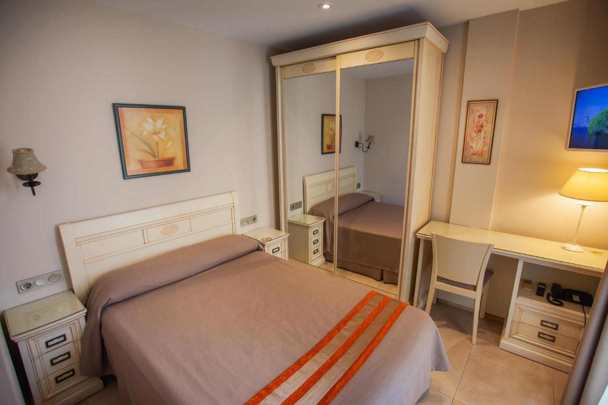 Habitación Doble Pequeña