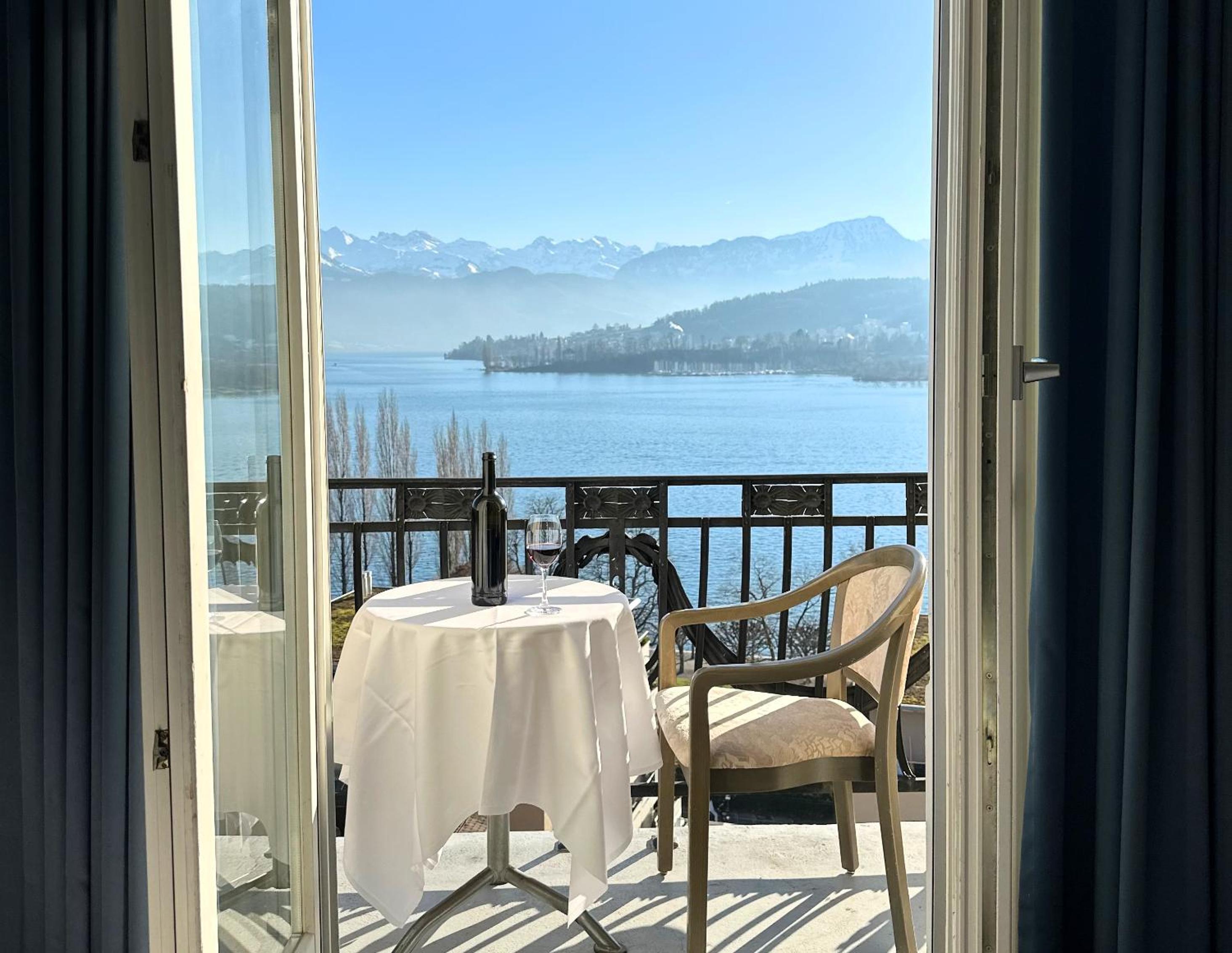 Single Room with Lake View photo 2