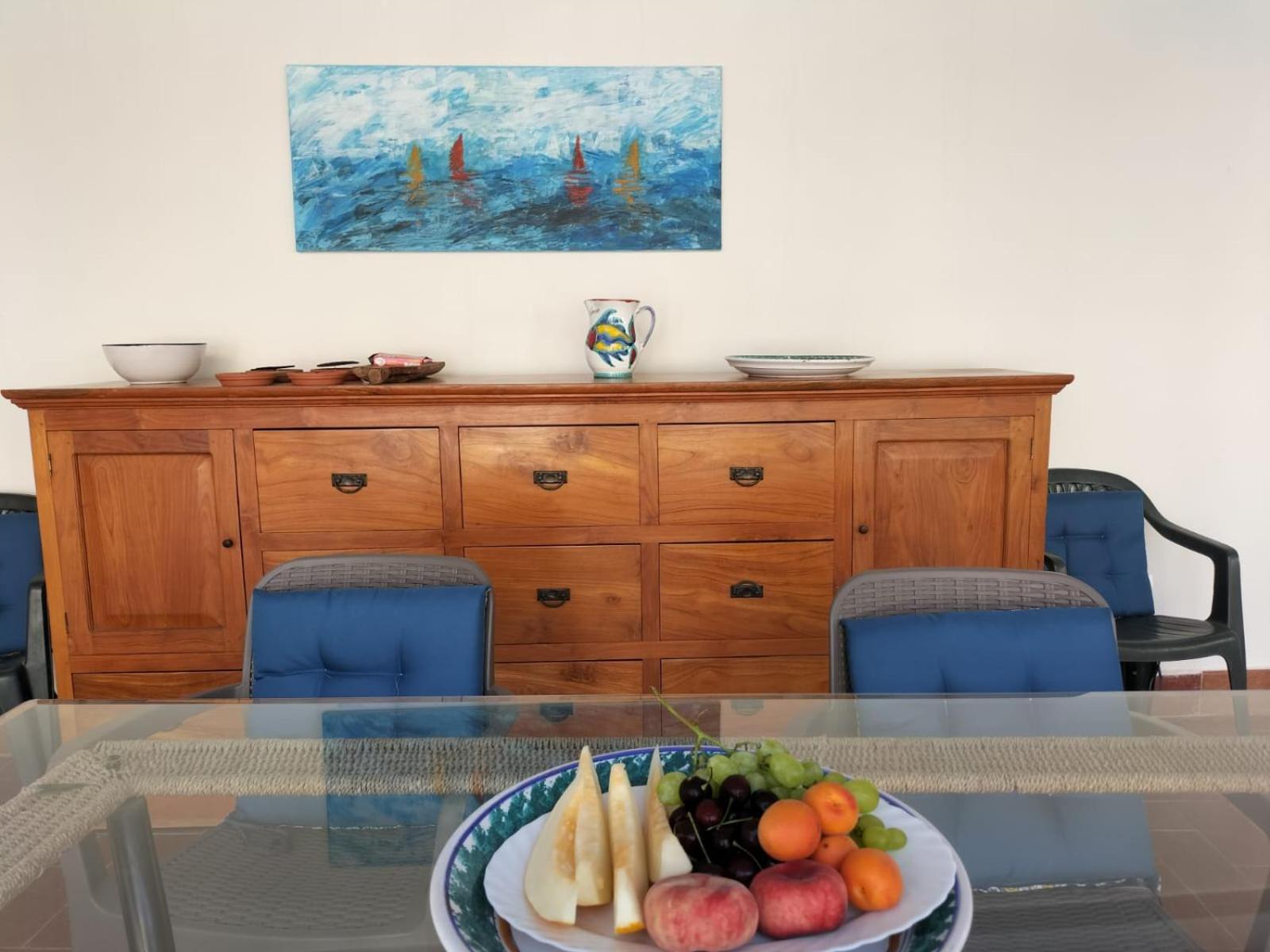 Studio Apartment photo 2