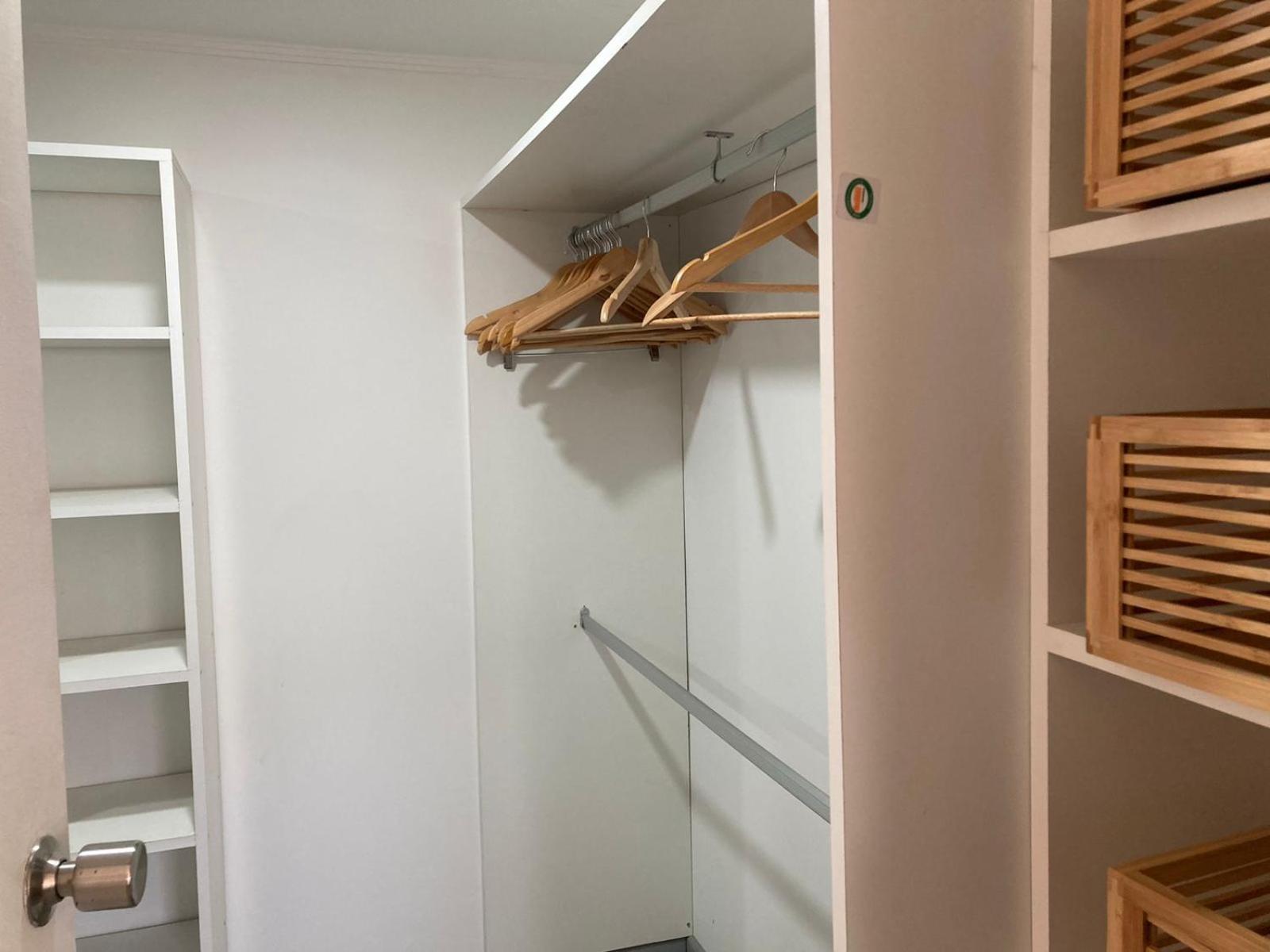 Studio Apartment with One Double Bed photo 2