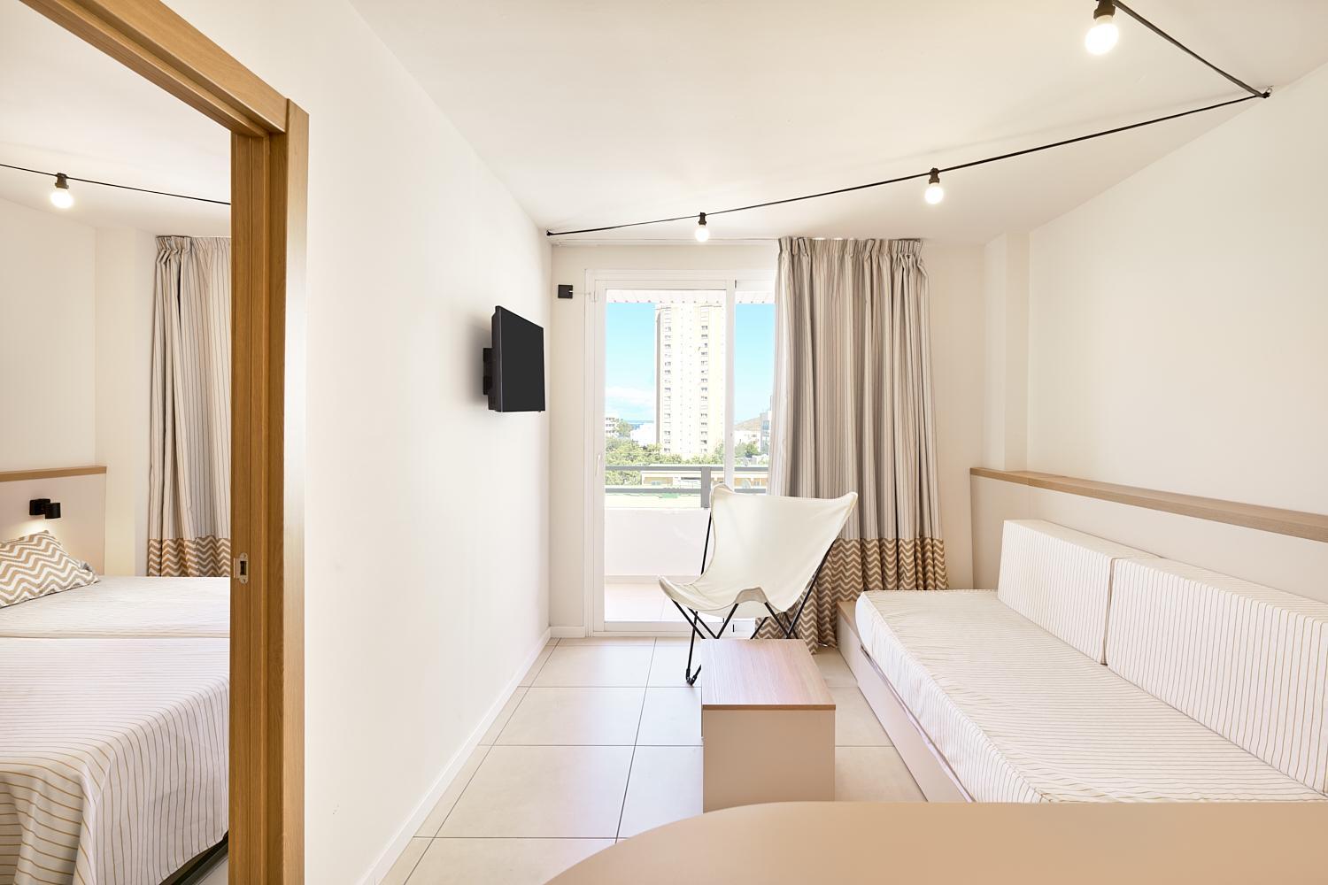 One-Bedroom Suite (2 Adults + 1 Child) with Unlimited Brunch thumbnail 5
