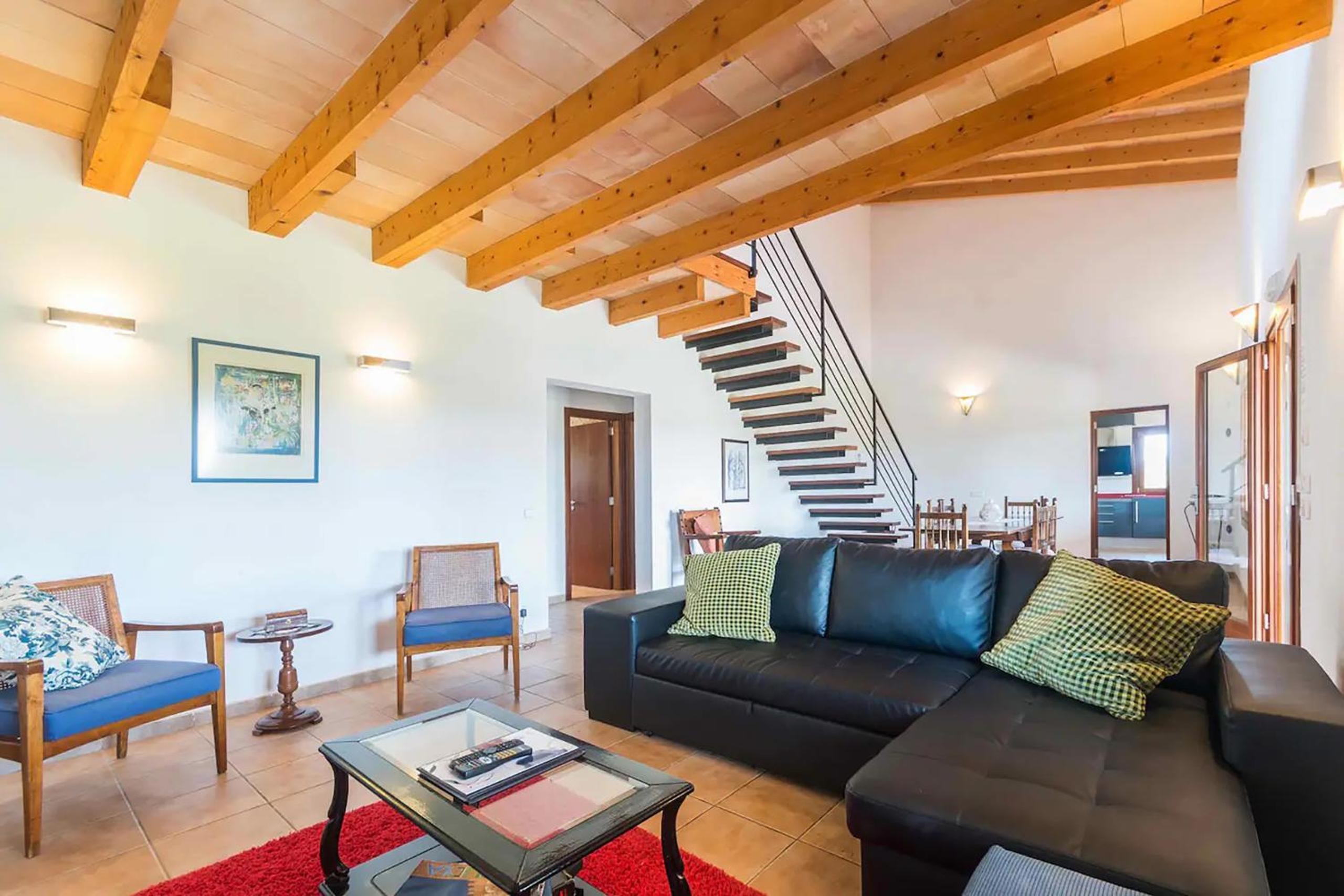 Villa de Tres Habitaciones