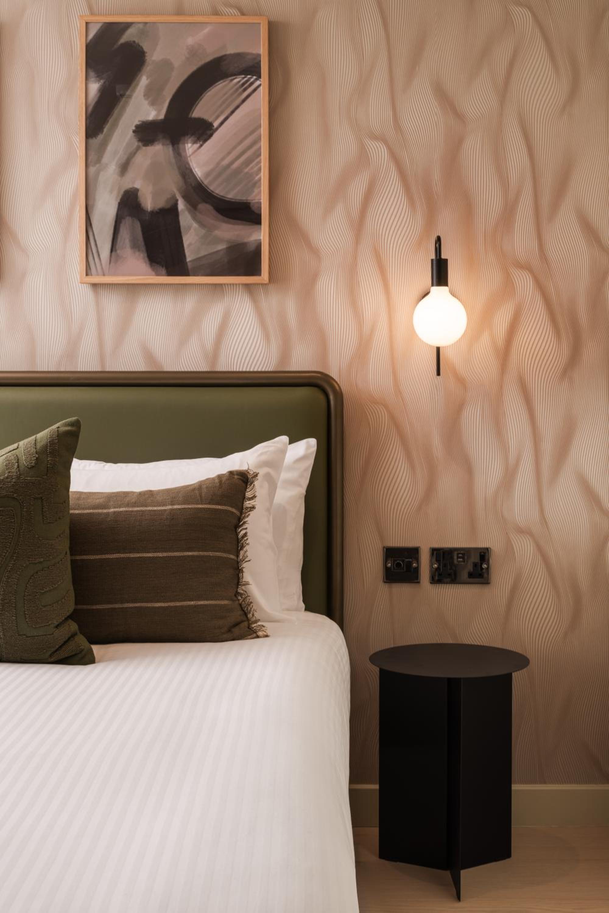 Cozy Double Room *Newly Refurbished* photo 1