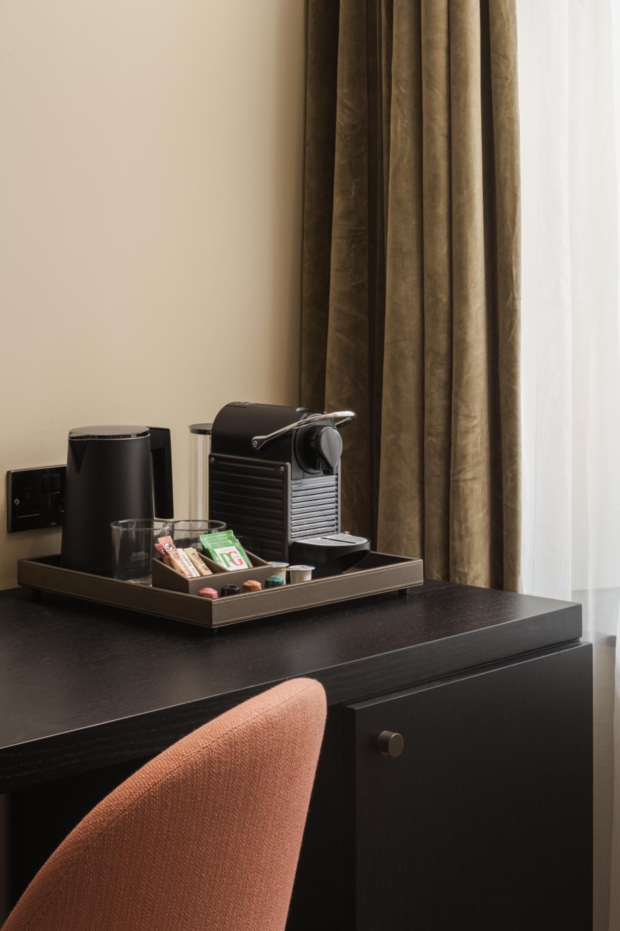 Executive Room *Newly Refurbished* photo 3