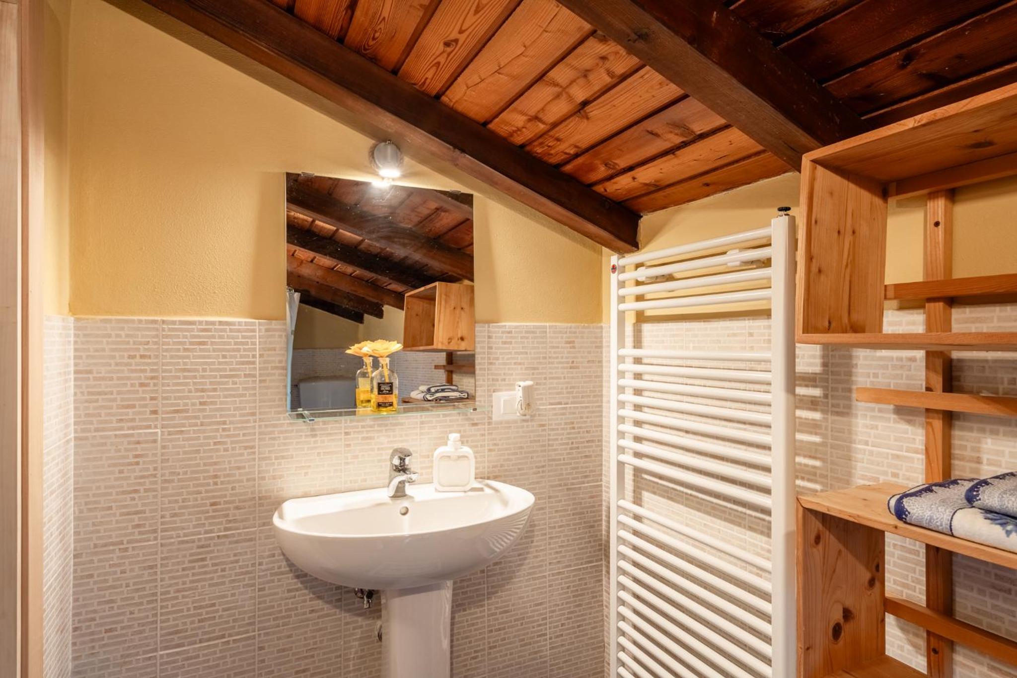 Two-Bedroom Deluxe Apartment with Garden View photo 3