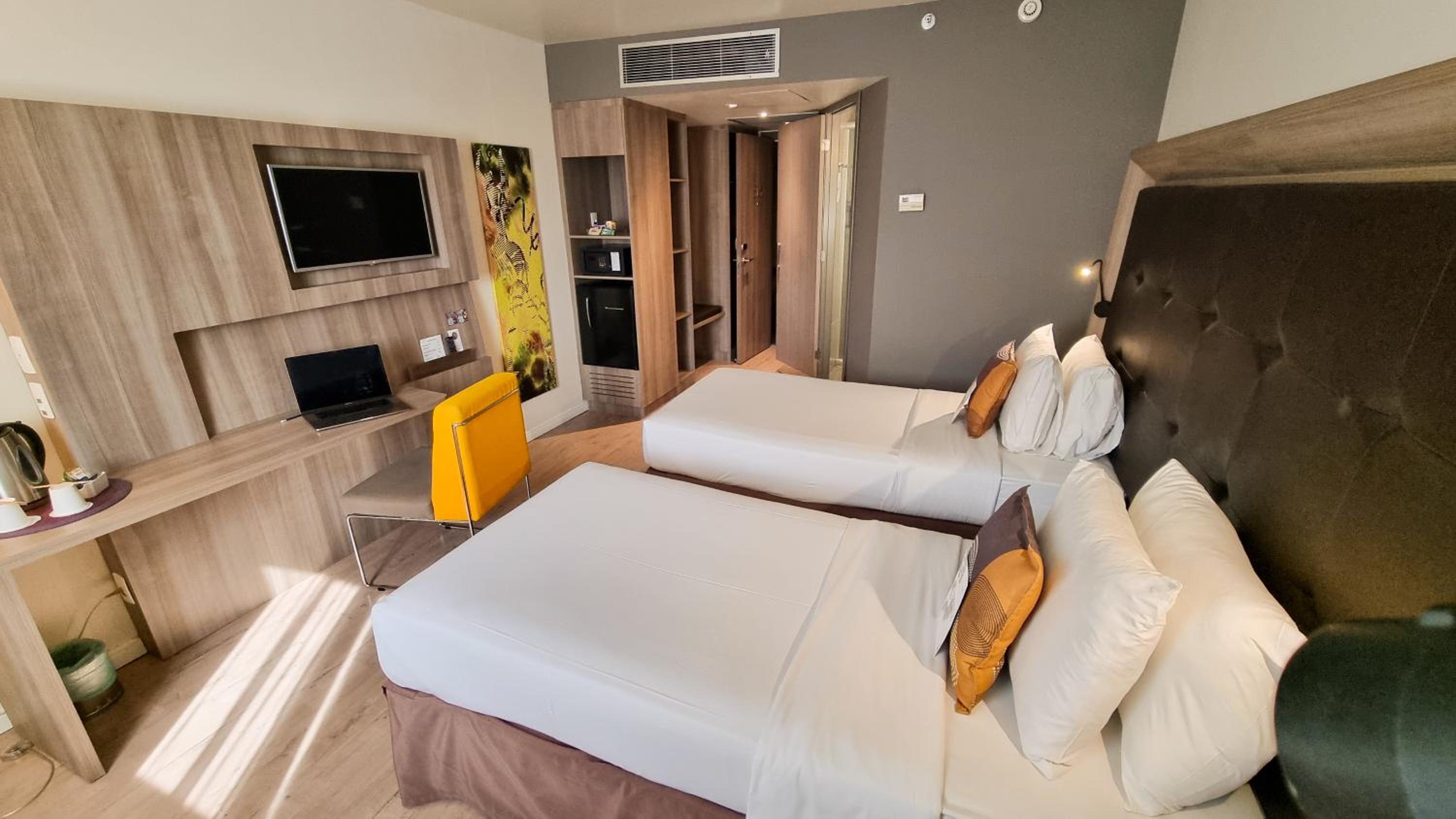 Available room