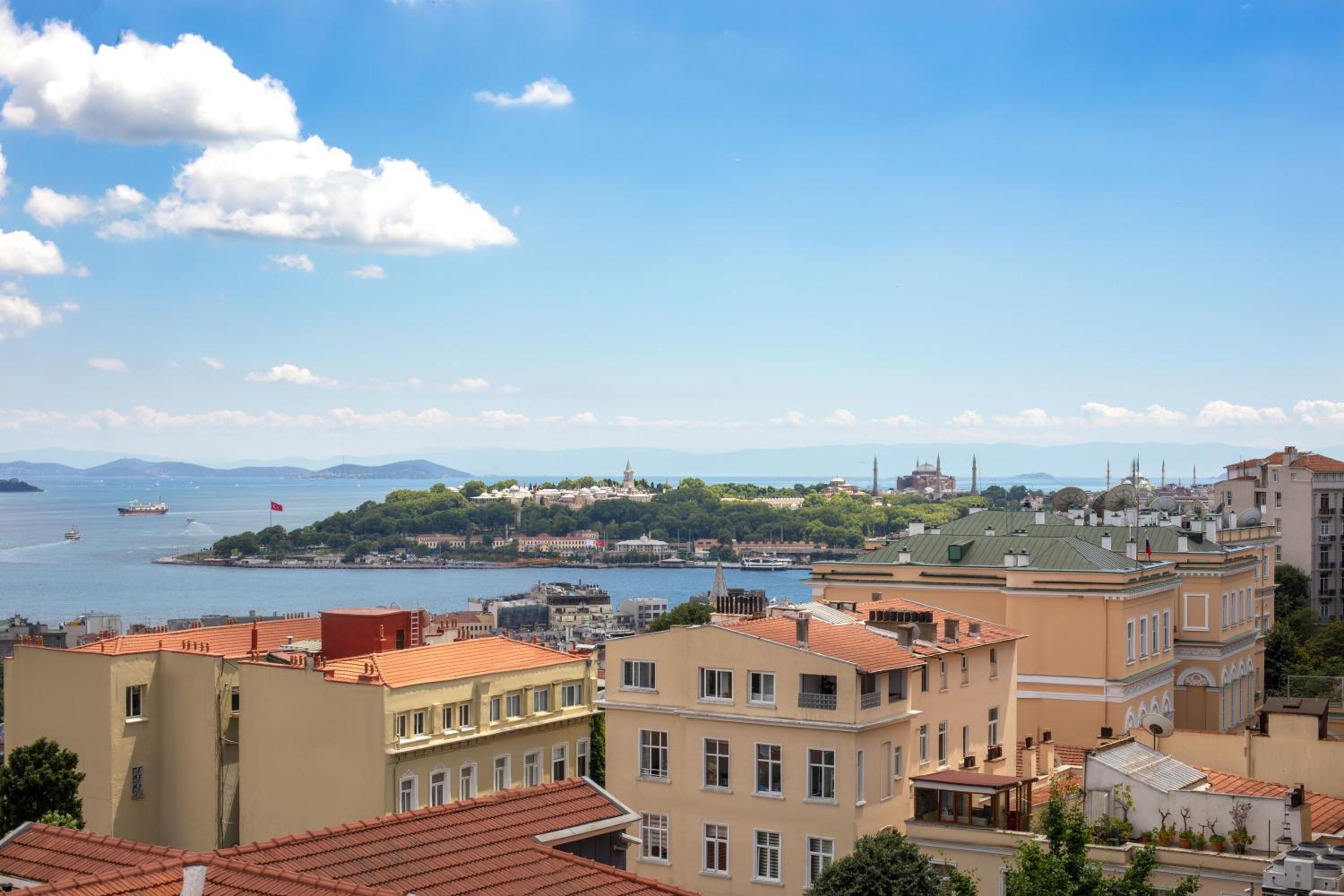 King Suite with Sea View photo 2