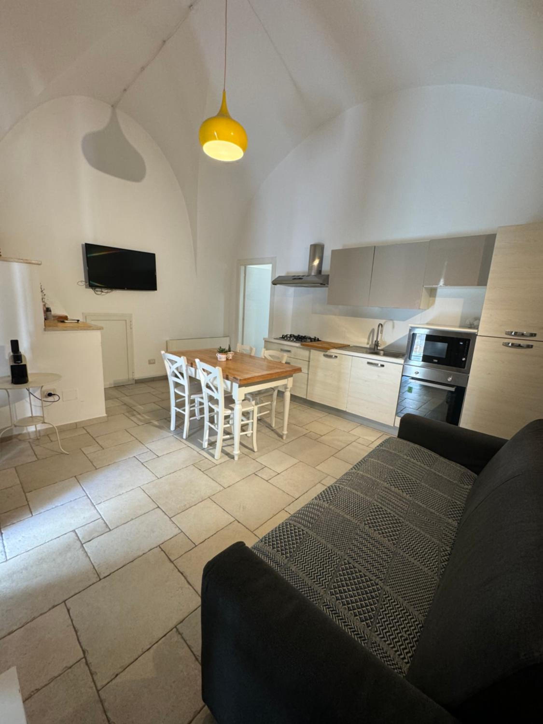 Large Double Room photo 3