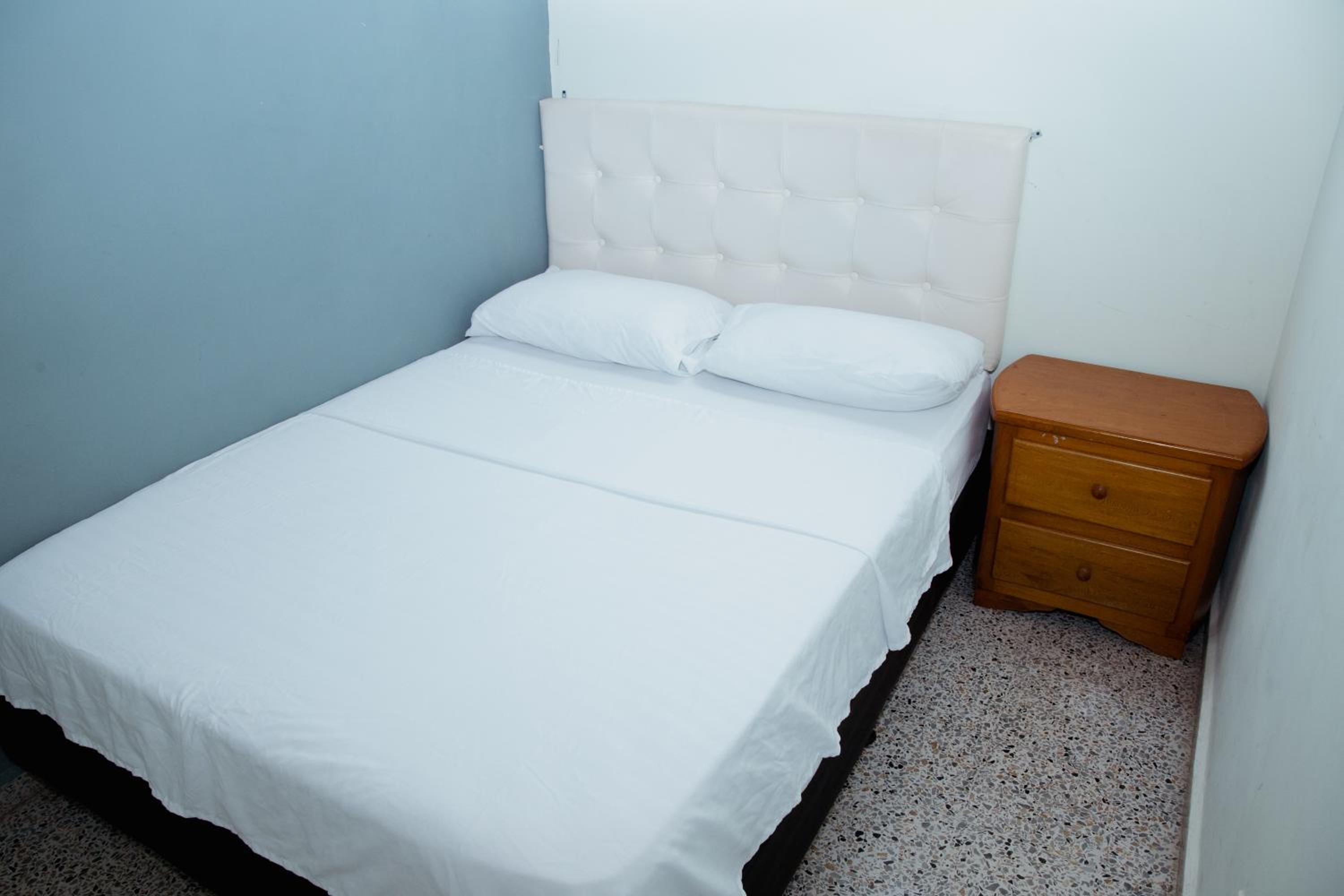 Double Room with Private Bathroom photo 2
