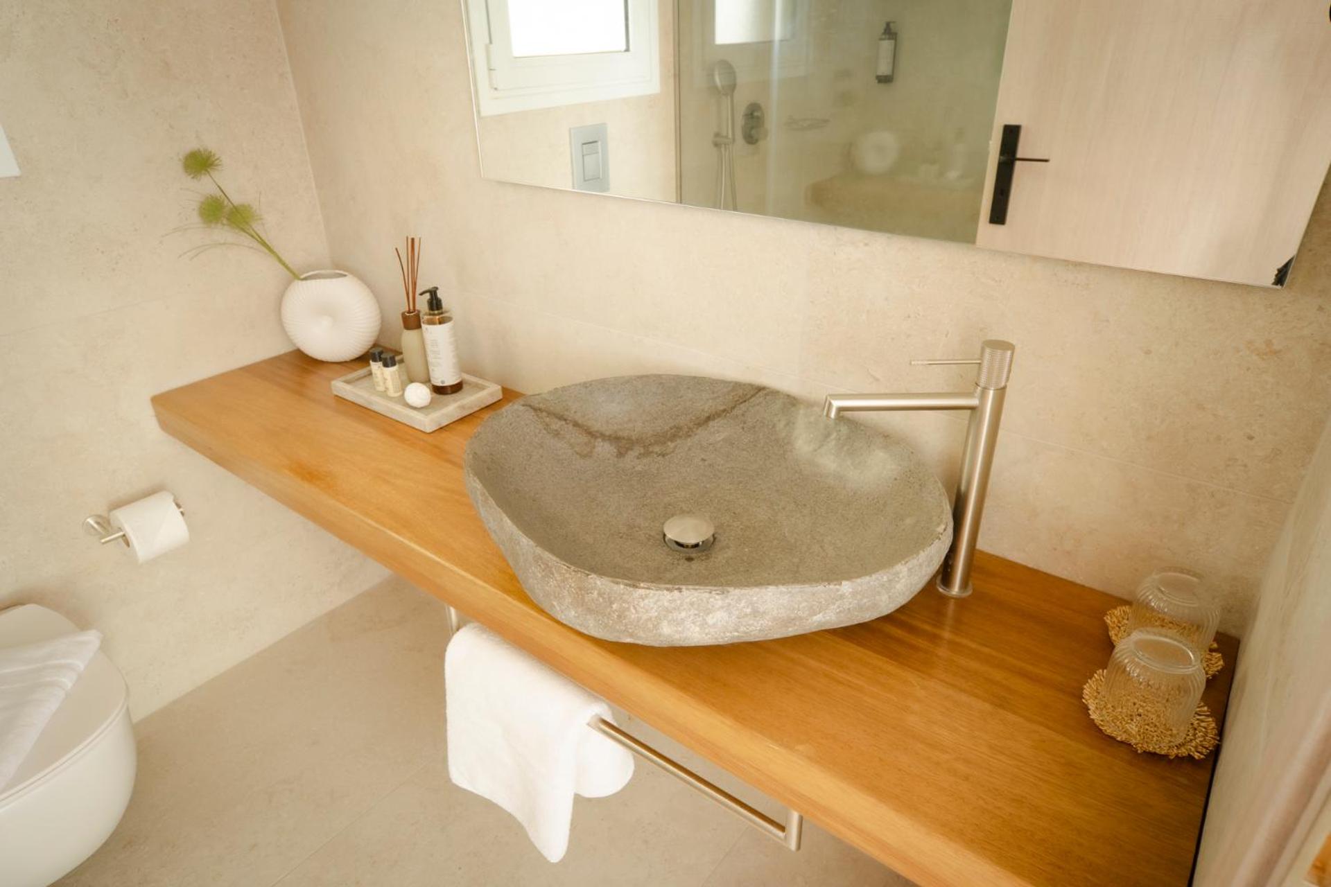 Double Room with Pool View photo 2