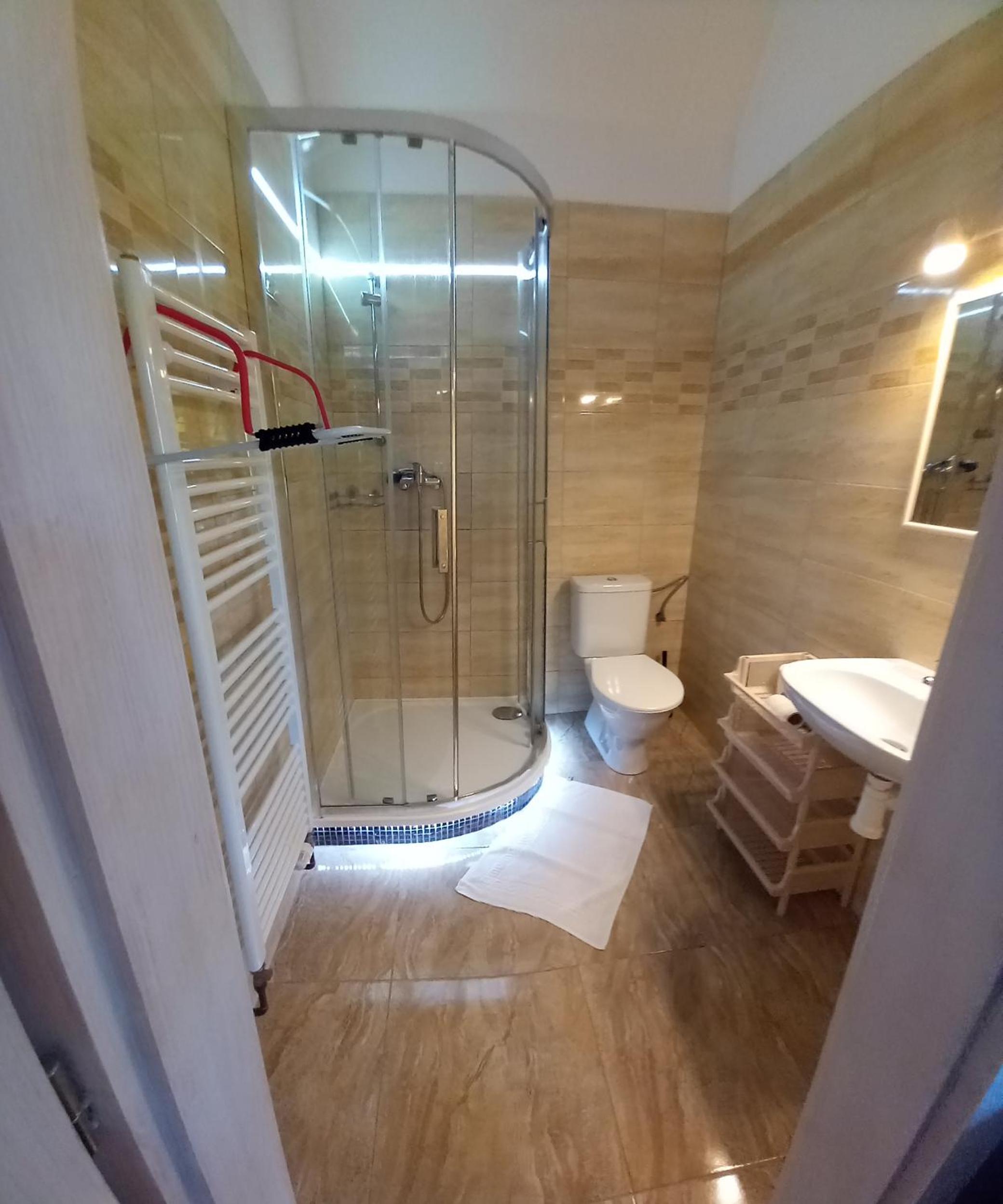 Quadruple Room photo 3