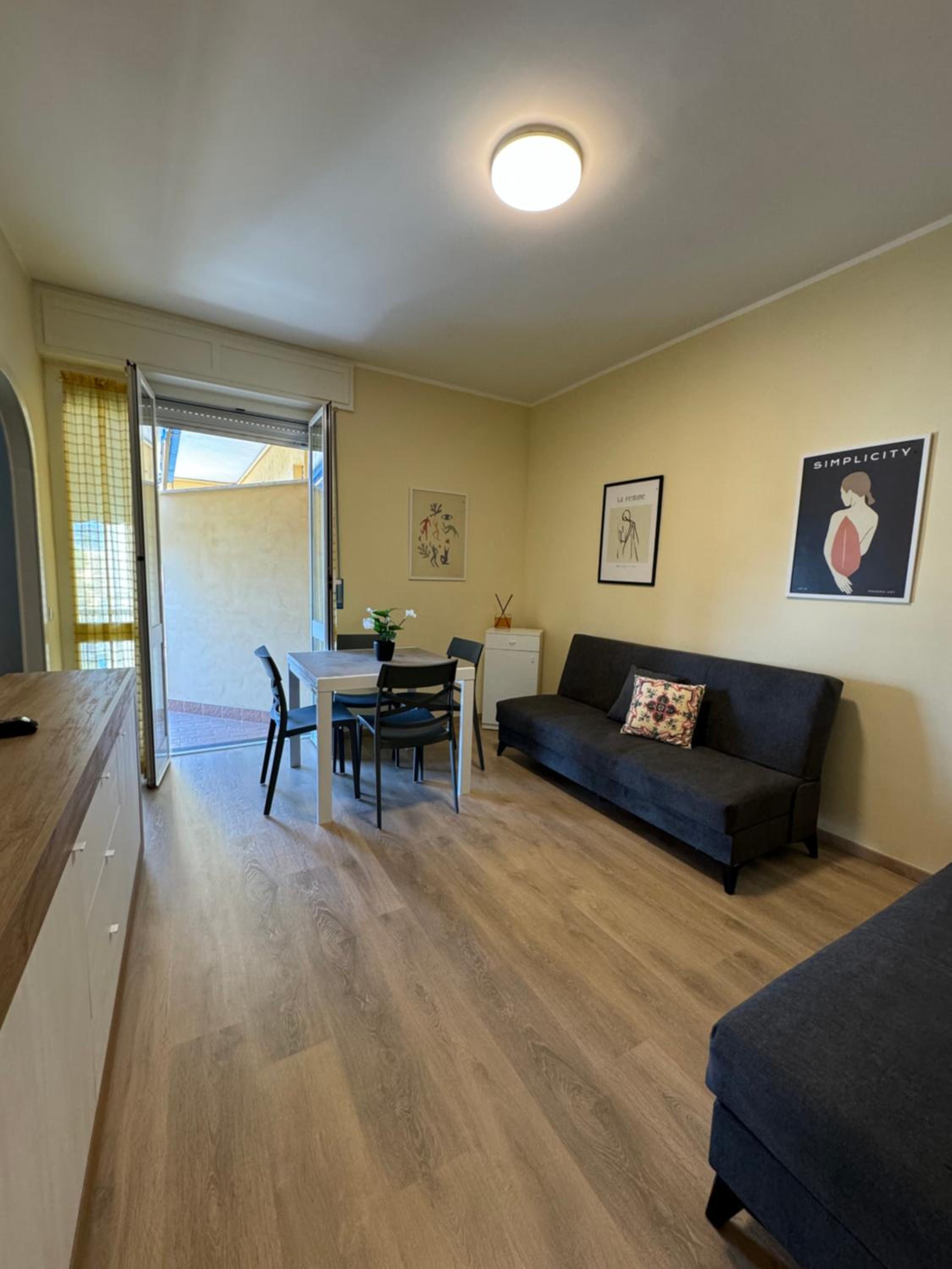 One-Bedroom Apartment