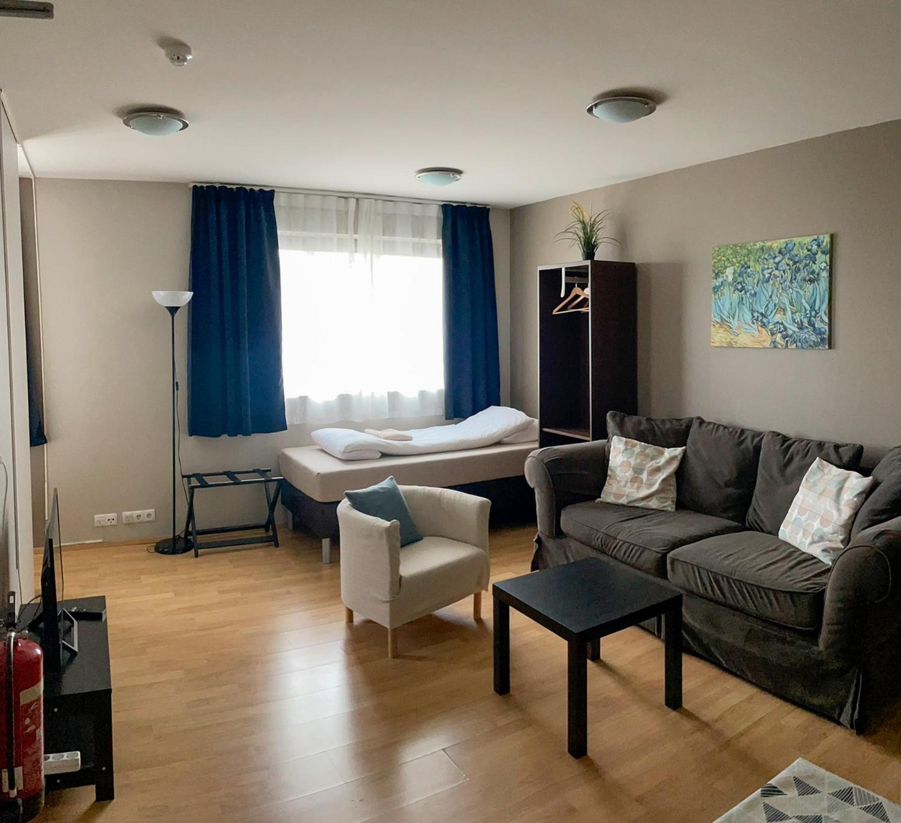 Apartment photo 2