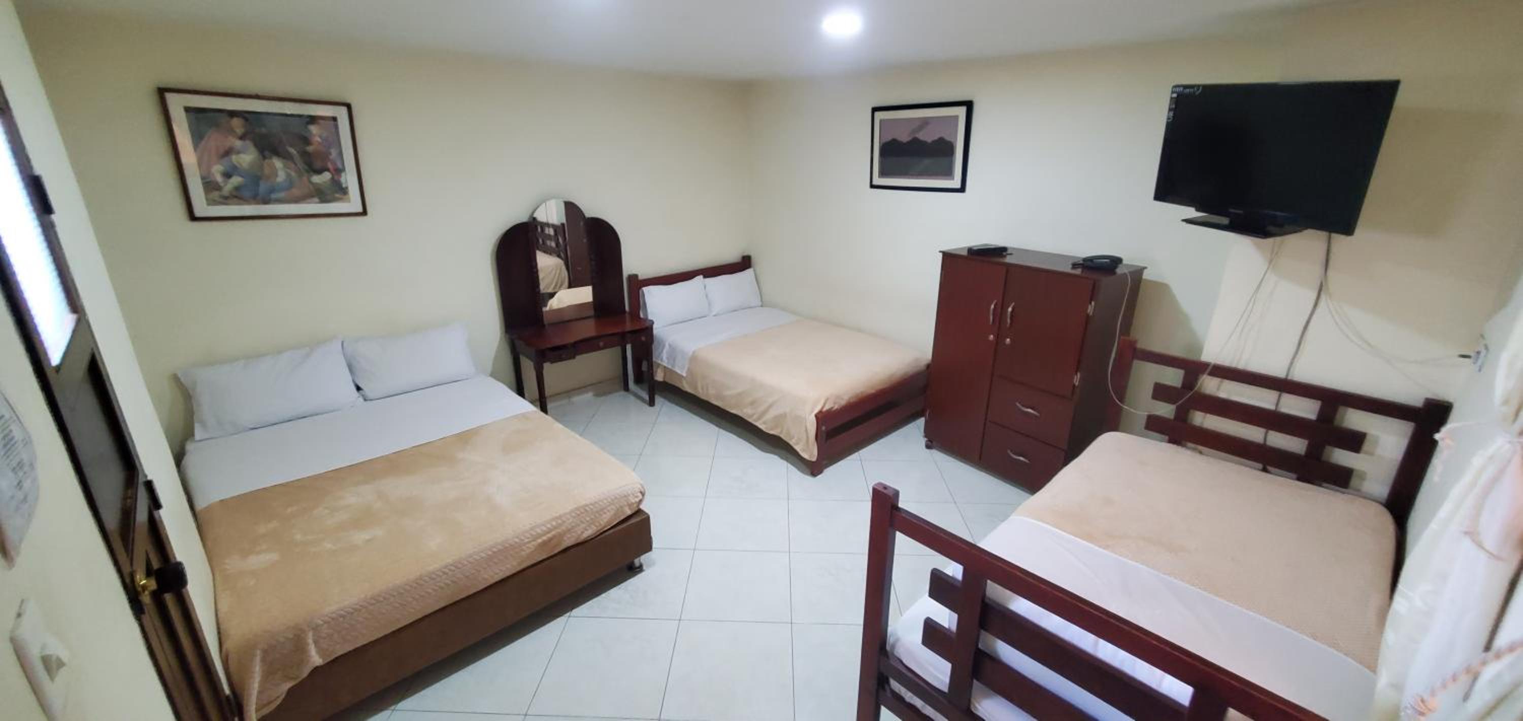 Triple Room photo 2