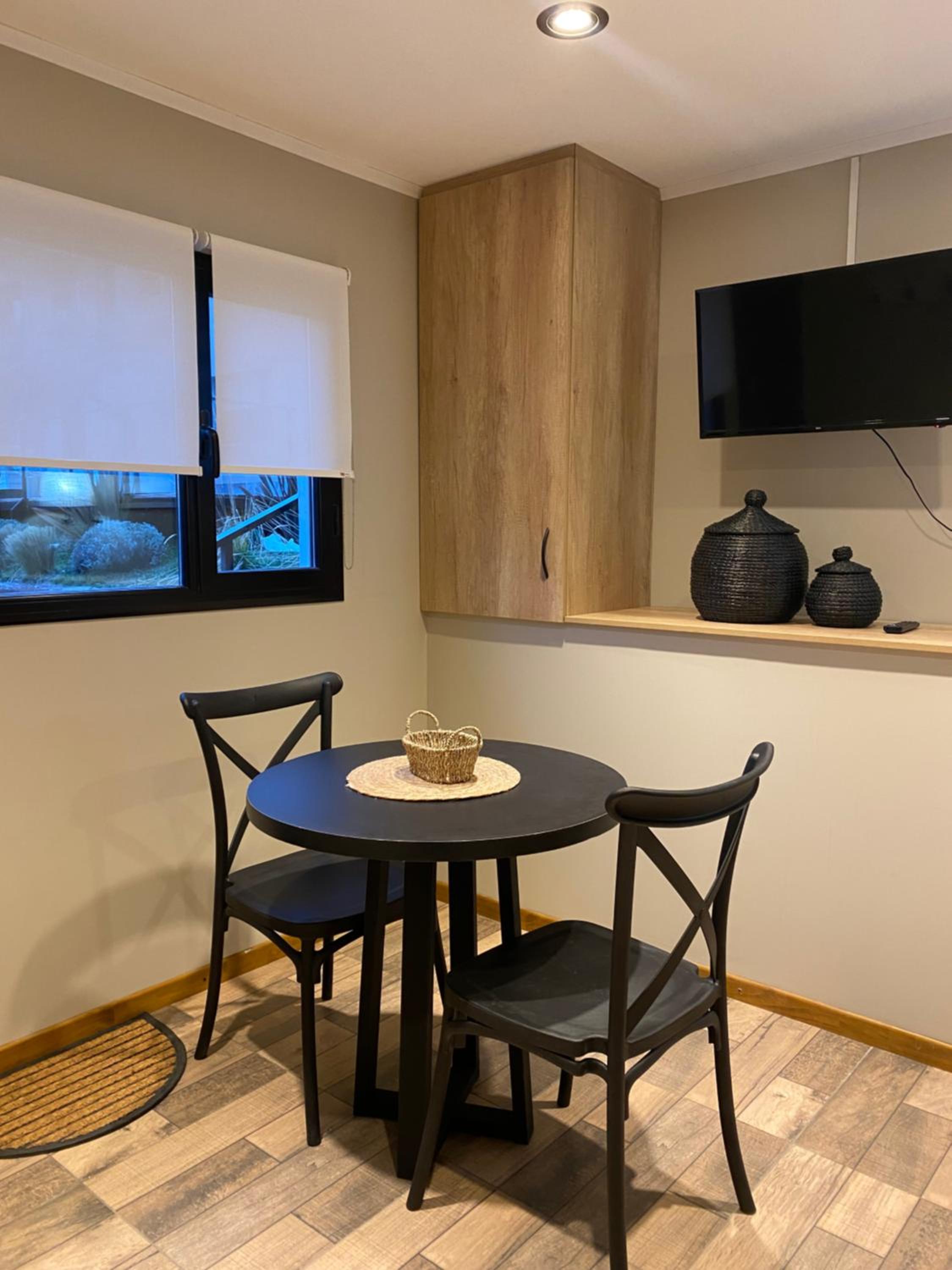 Studio Apartment with One Double Bed photo 2