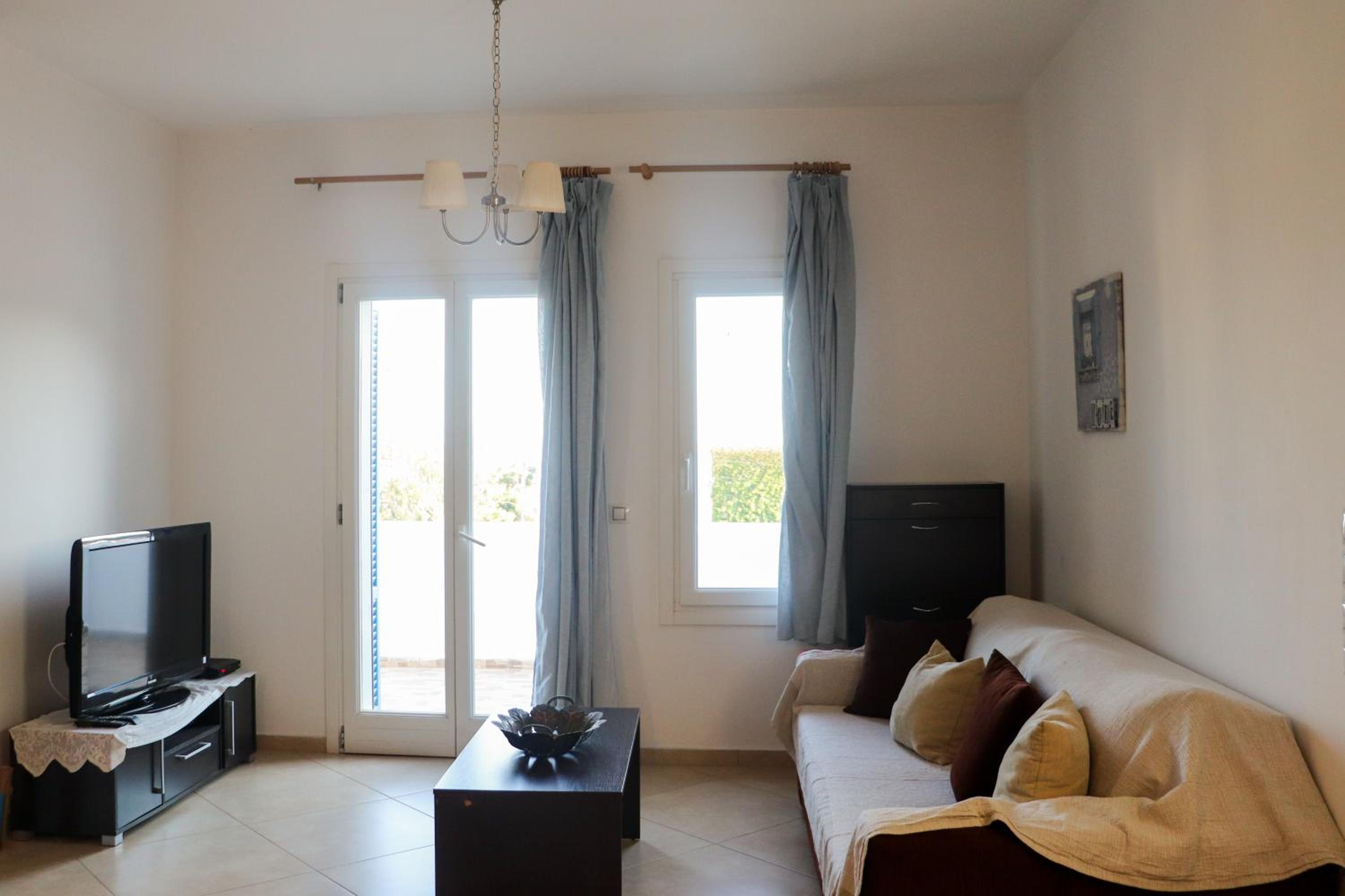 Apartment photo 1