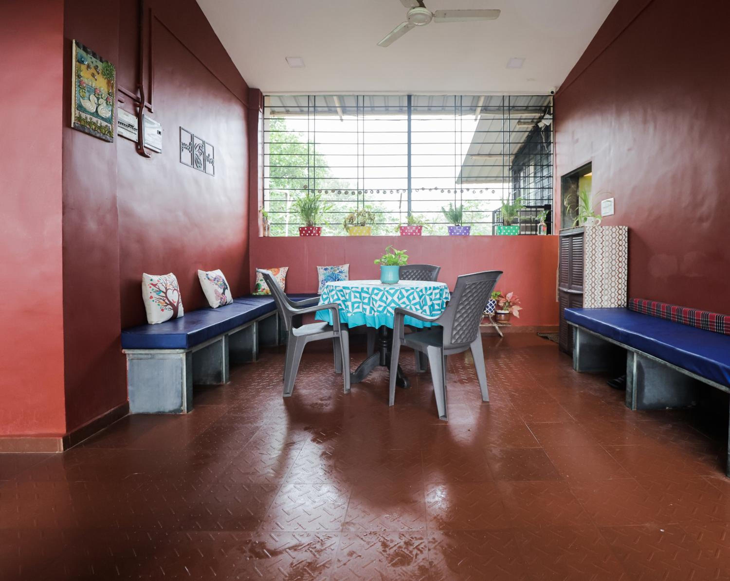 Three-Bedroom Villa photo 3