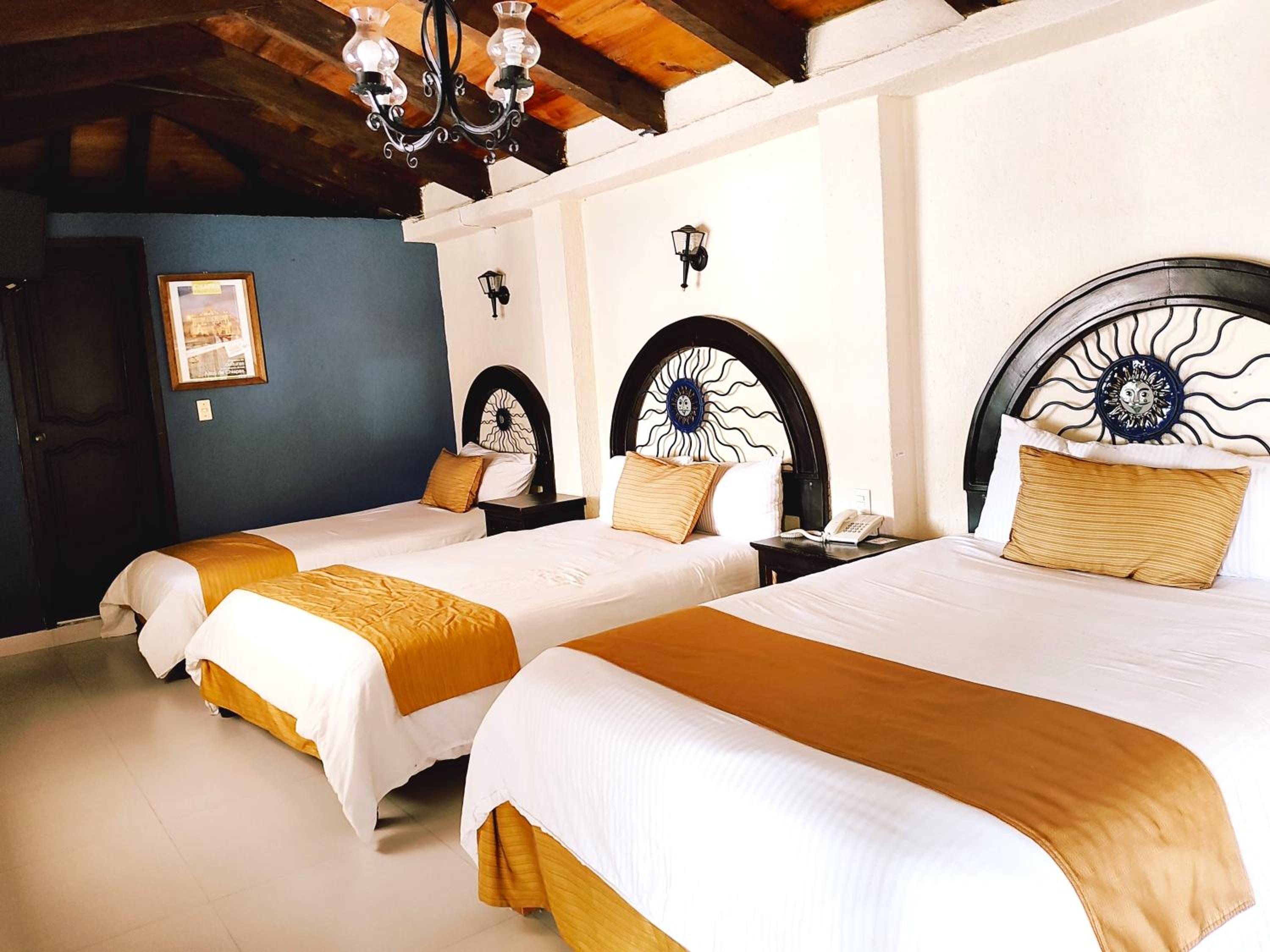 Triple Room
