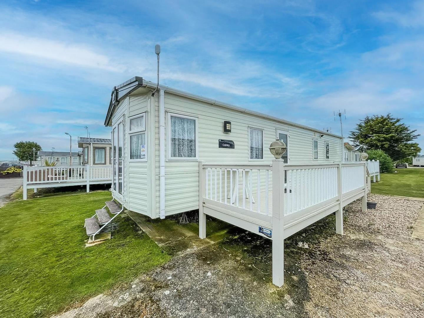 Mobile Home photo 3